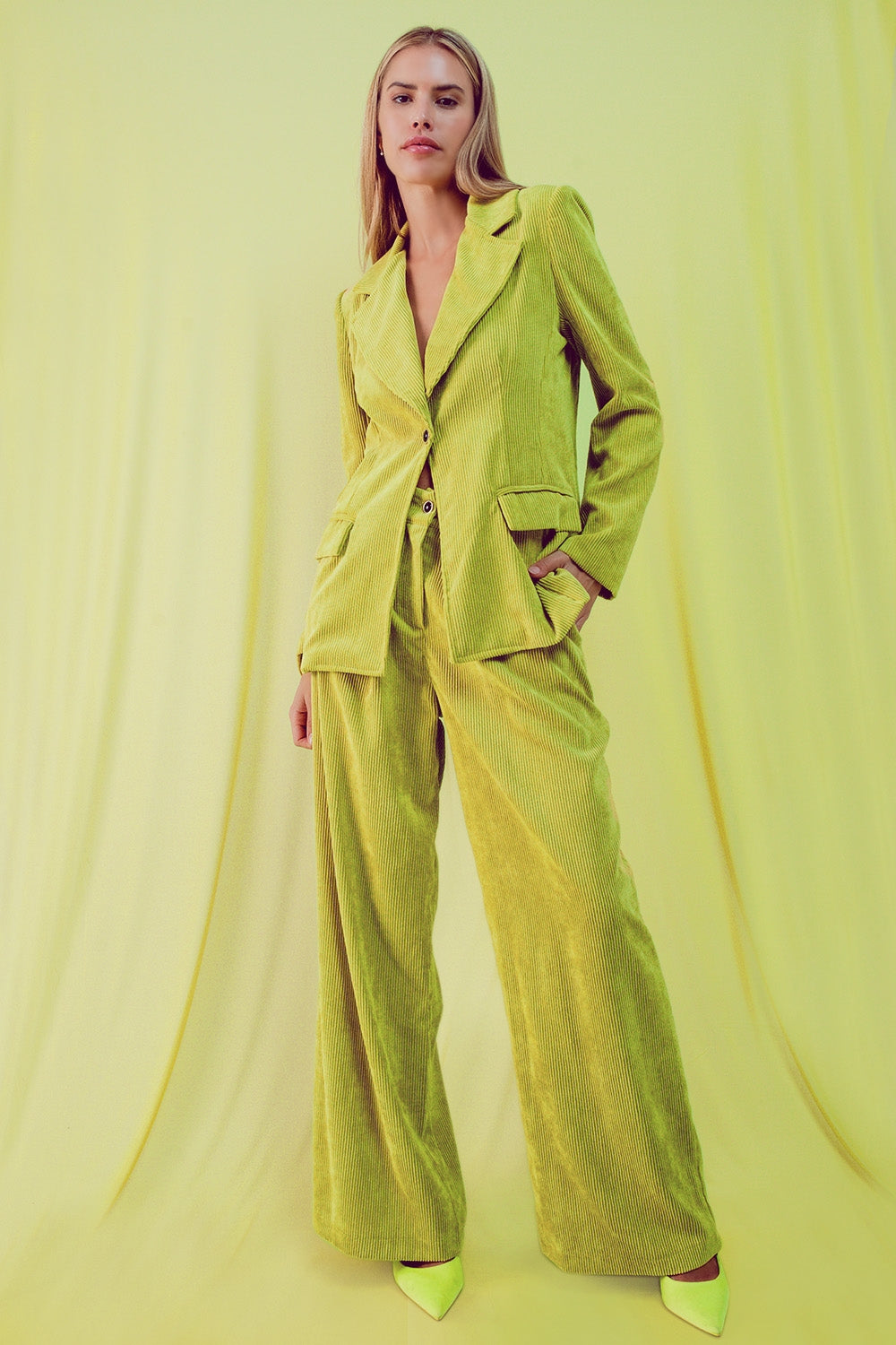 Blazer con bottoni vintage in velluto lime