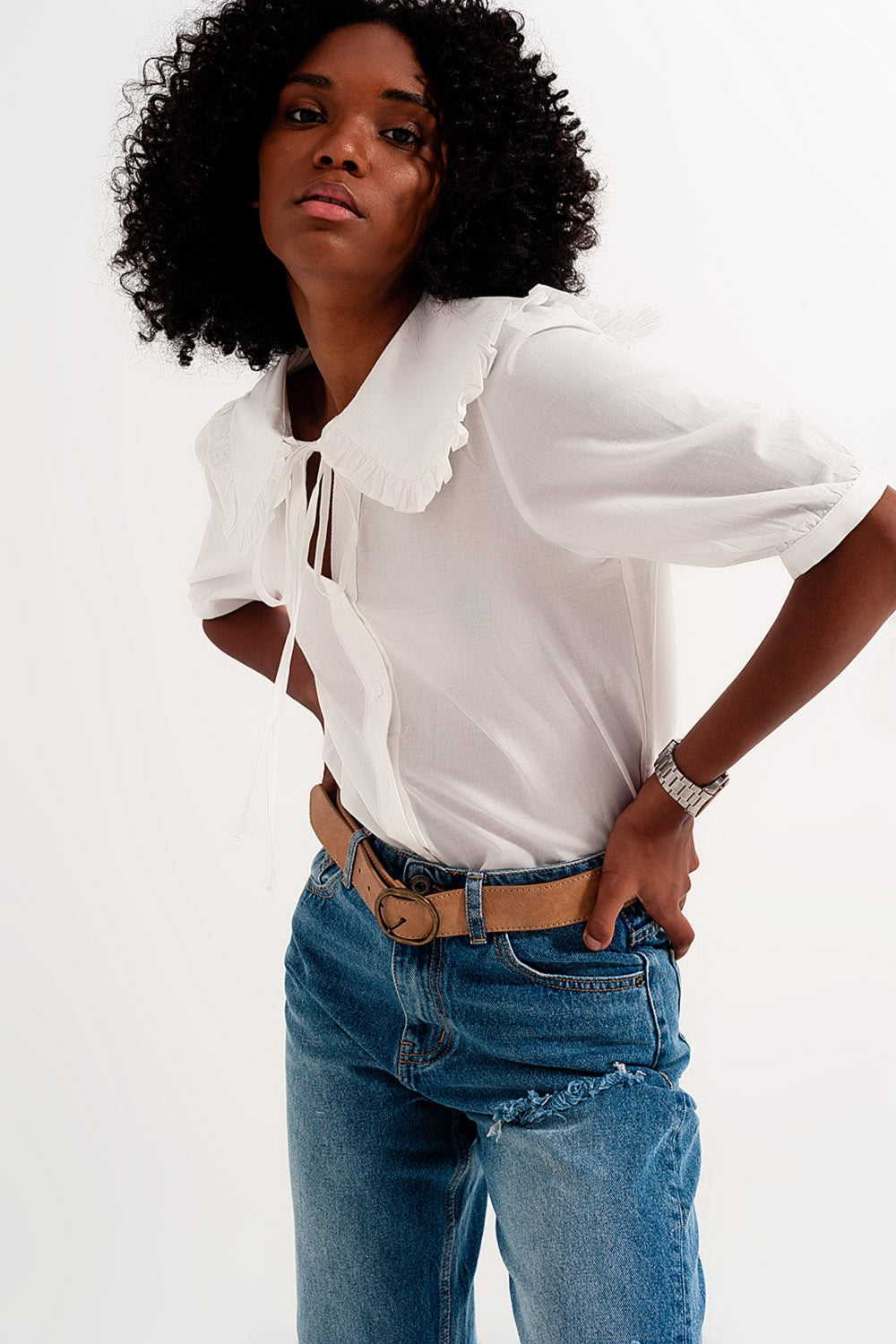Blusa bianca con colletto western