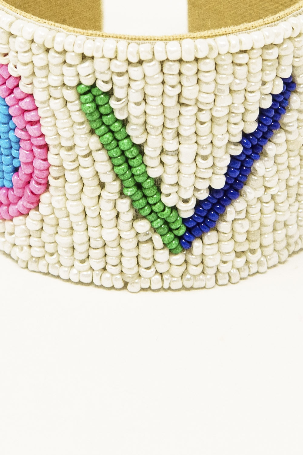 Bracciale con perline aperte in bianco con LOVE