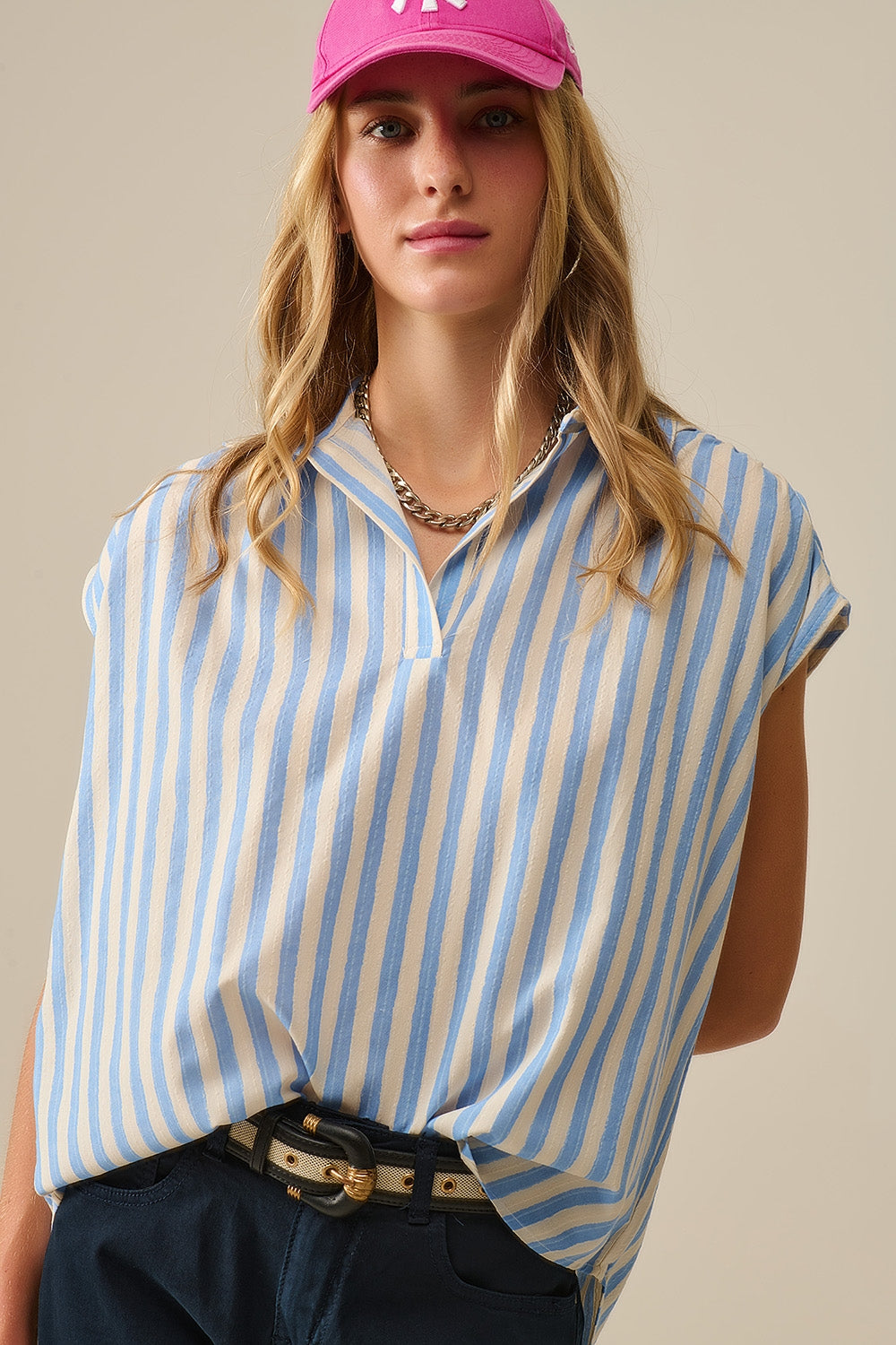 Camicetta a righe con maniche scese in blu