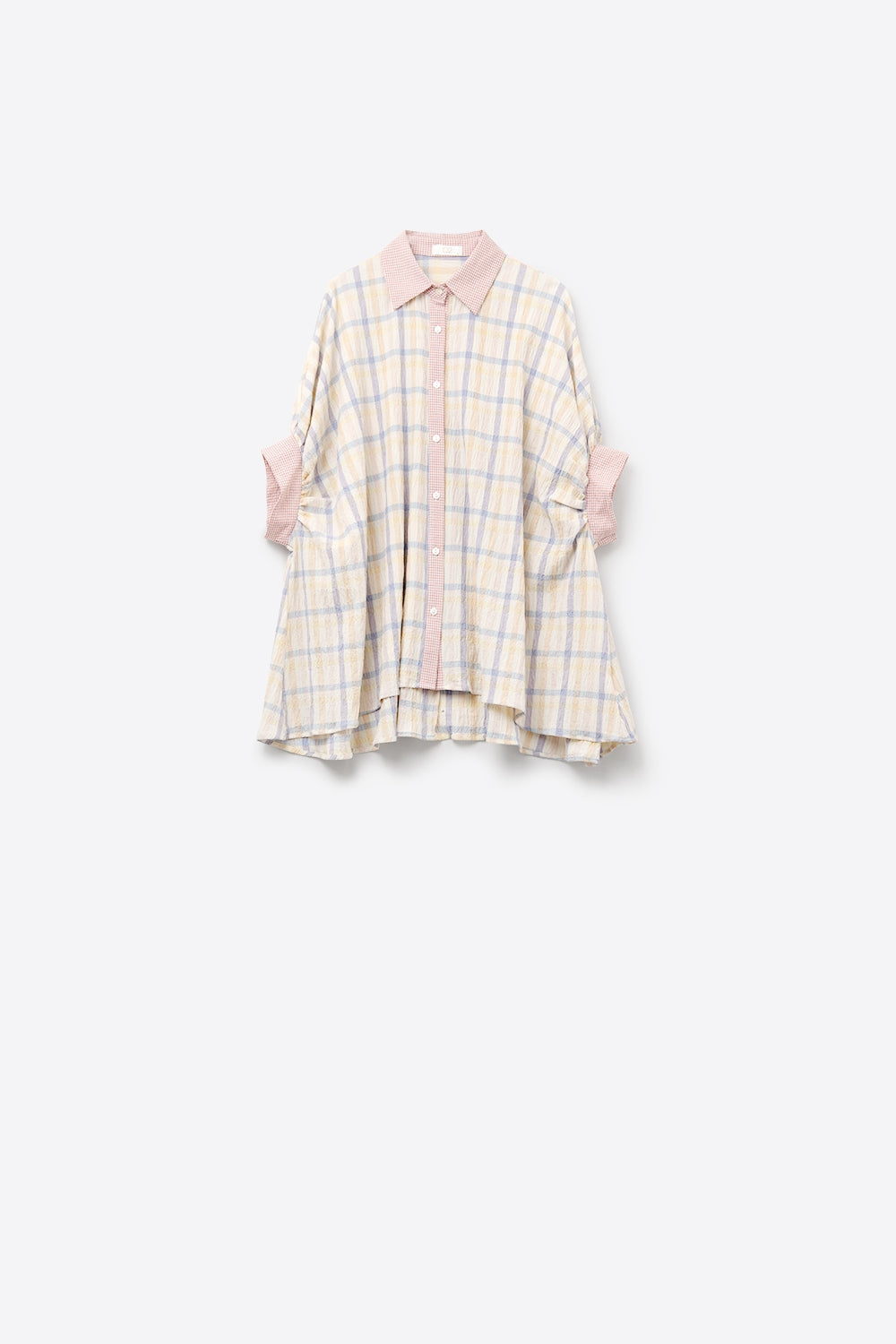 Camicetta fluida oversize con contrasto a scacchiera