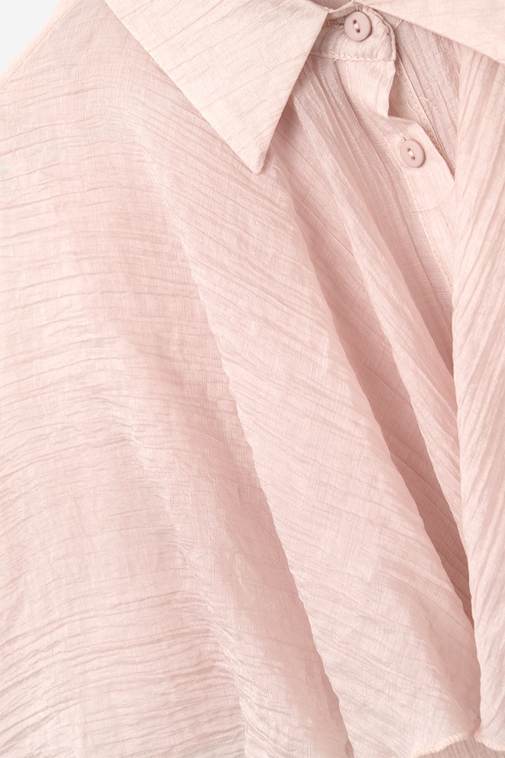 Camicetta rosa in chiffon testurizzato con maniche scese