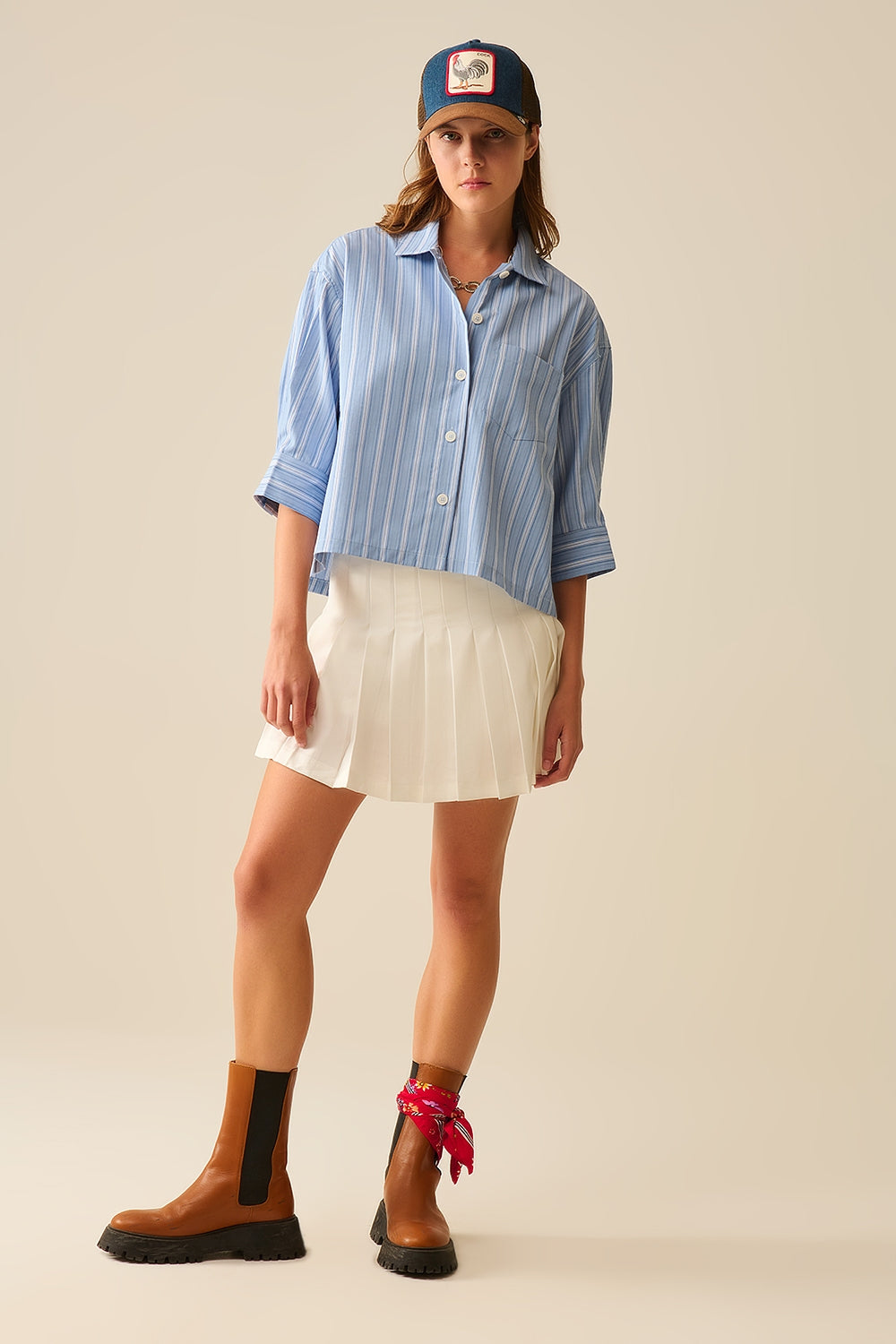 Camicia a righe oversize cropped in blu