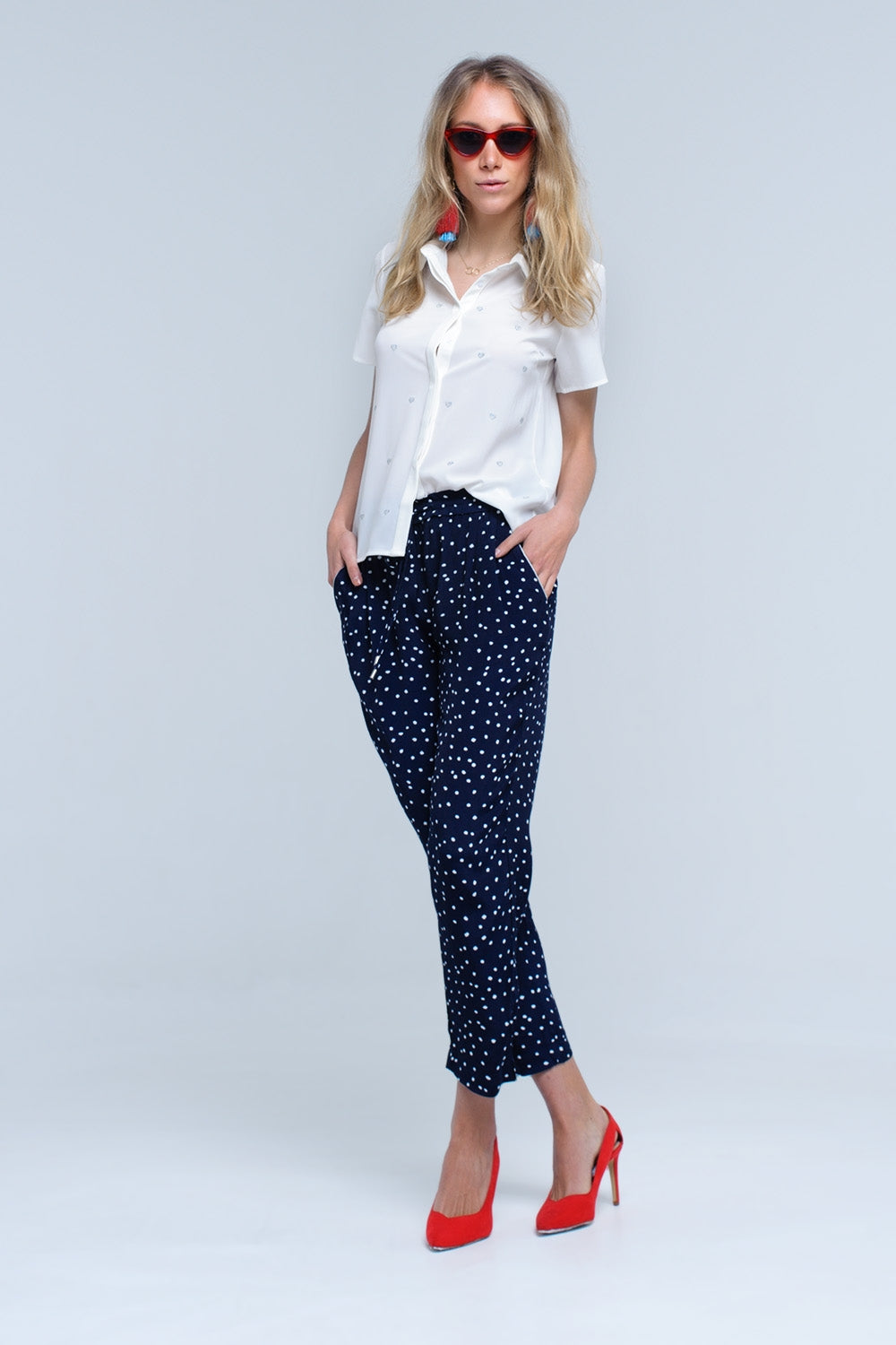 Camicia color crema con ricamo a cuore