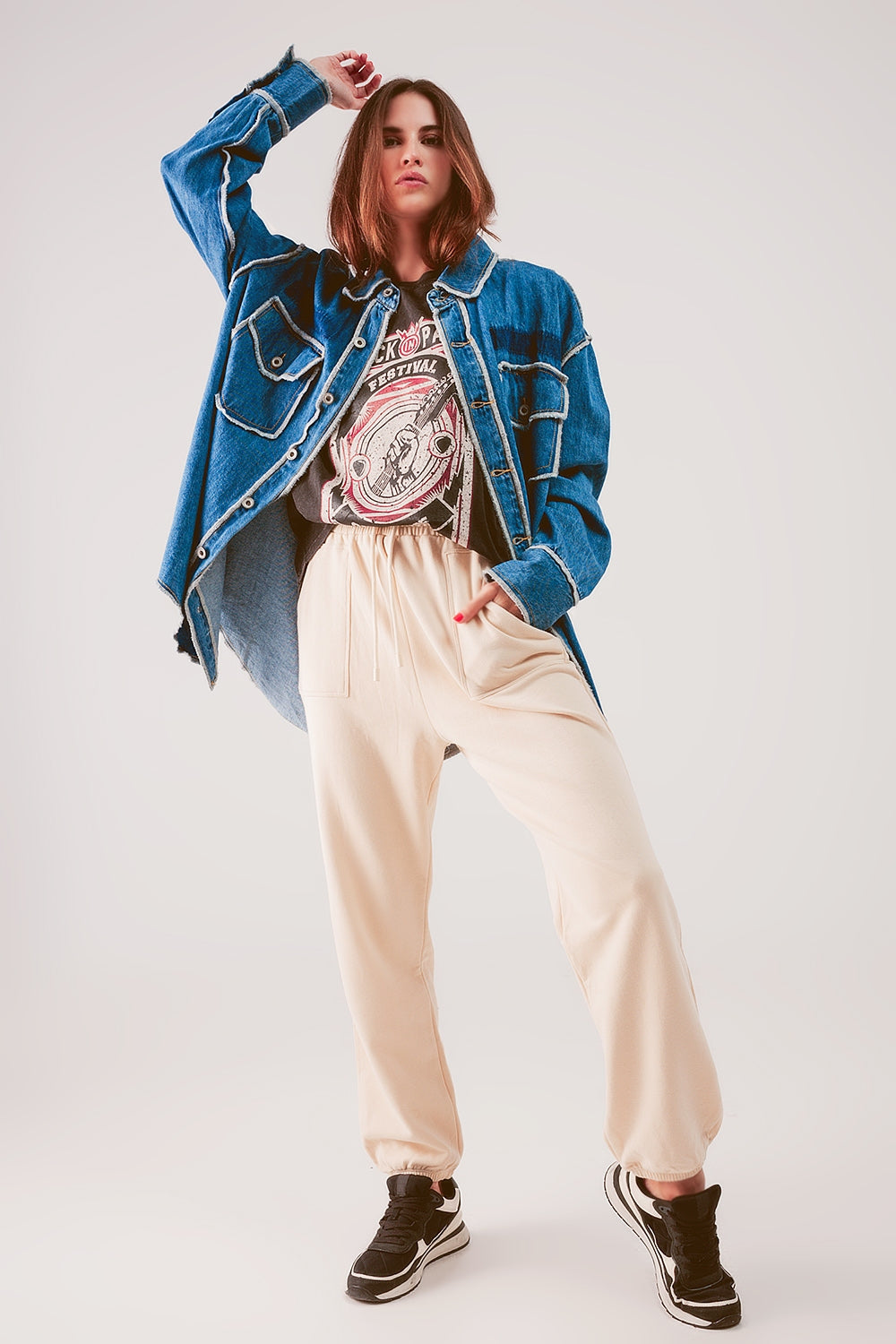 Camicia giacca super oversize di jeans con dettagli di cuciture a vista