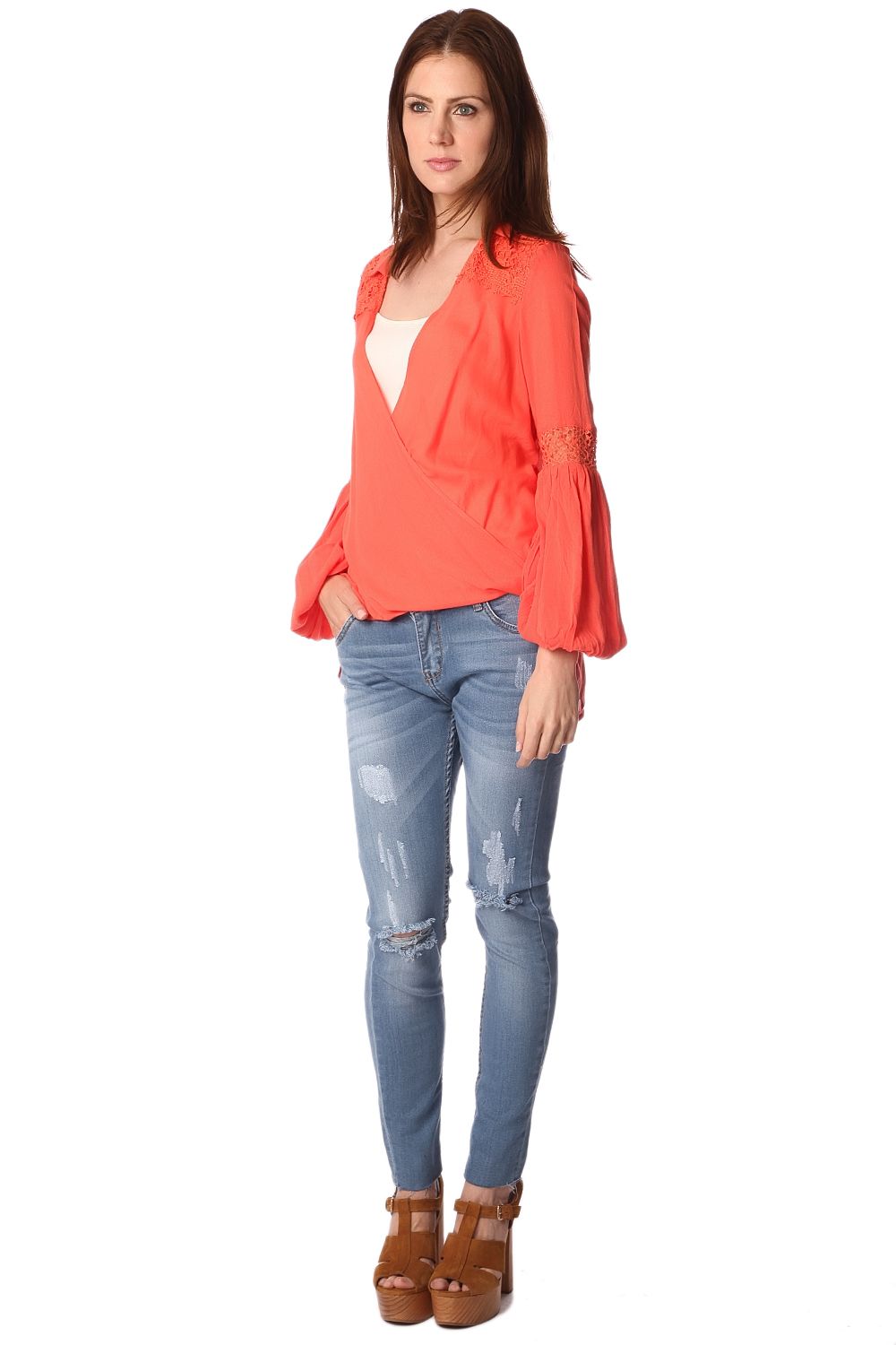 Camicia in modello a a portafoglio drappeggiata sul davanti arancio