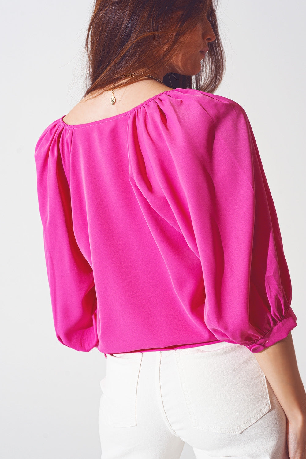 Camicia in raso color fucsia con bottoni