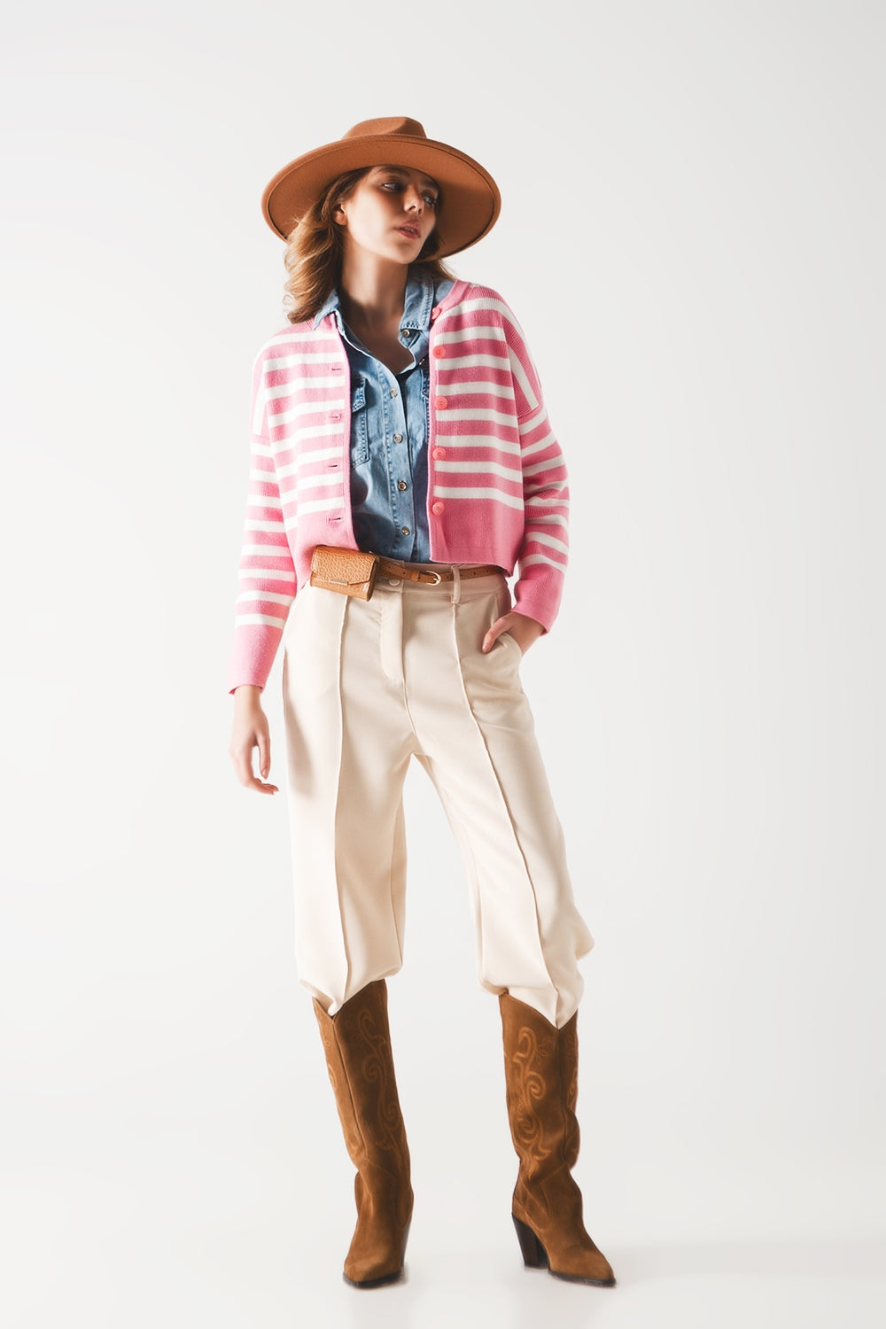 Cardigan a righe rosa in maglia leggera