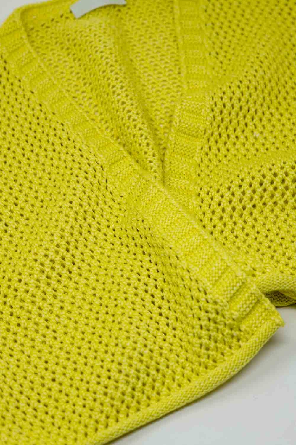 Cardigan basic all'uncinetto di colore giallo
