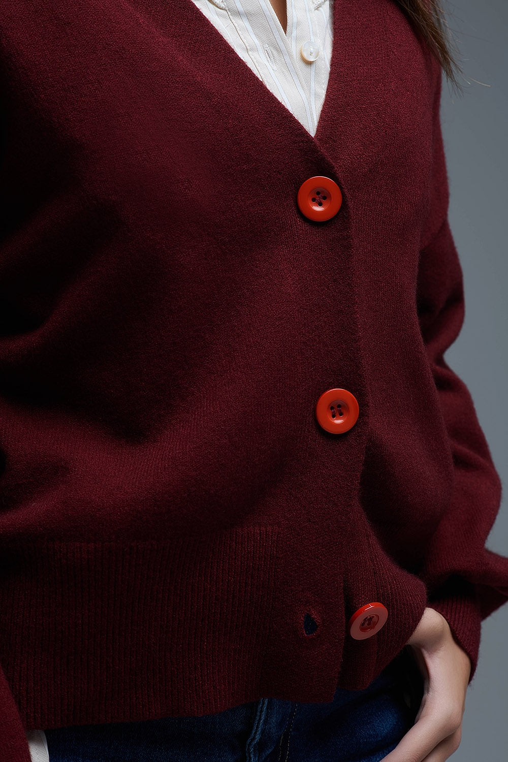 Cardigan basic con scollo a V e manica lunga in bordeaux