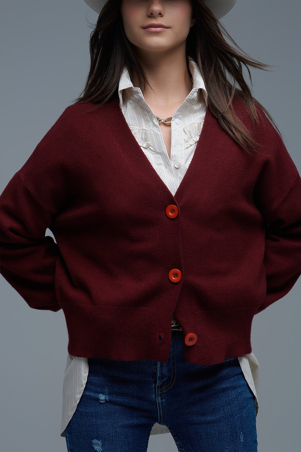 Cardigan basic con scollo a V e manica lunga in bordeaux