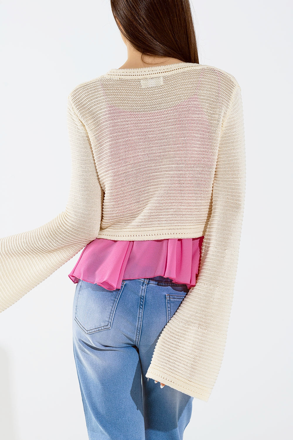 Cardigan lavorato a maglia con maniche lunghe a campana in crema con dettaglio nodo