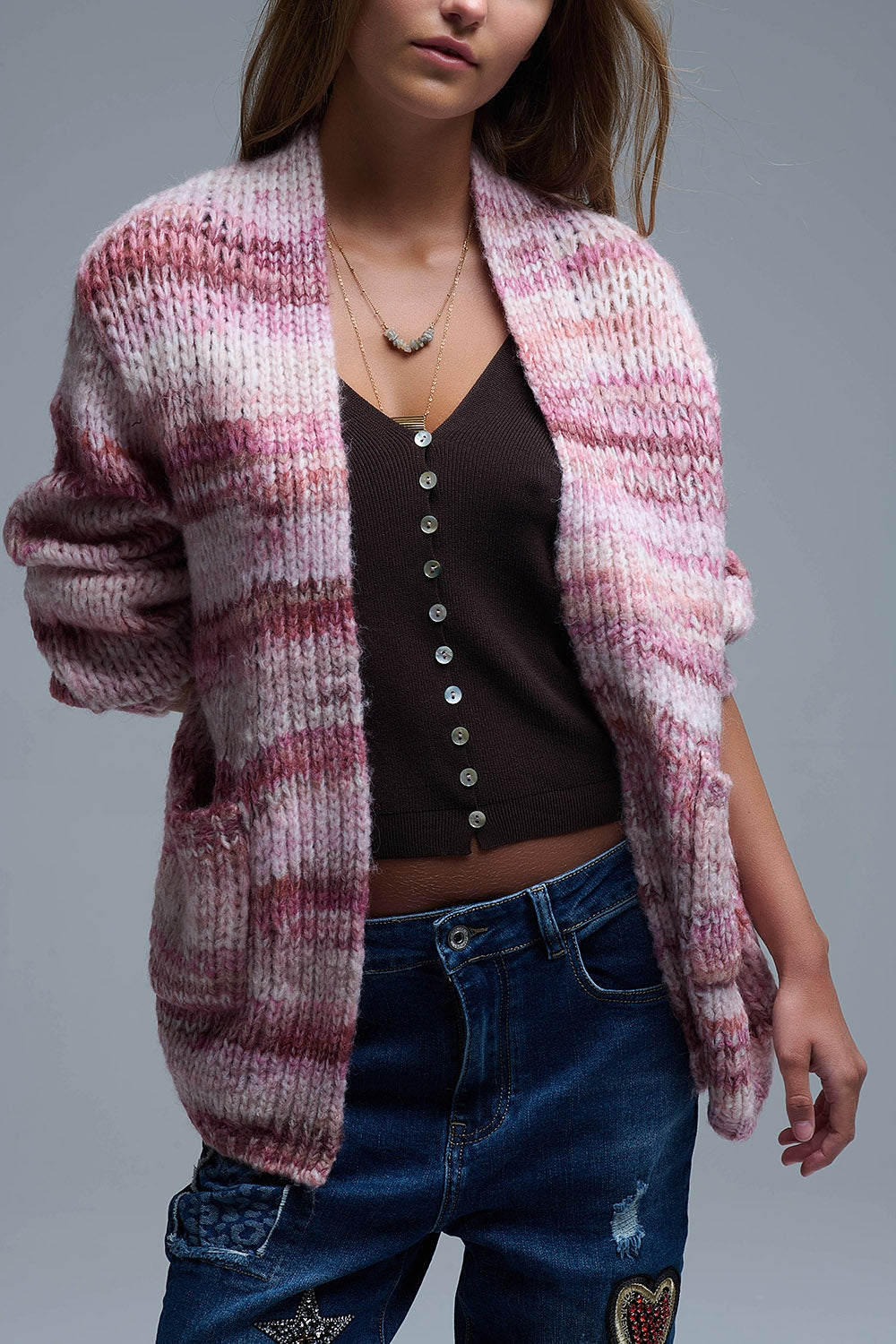 Cardigan lungo oversize a righe screziate con tasche in rosa