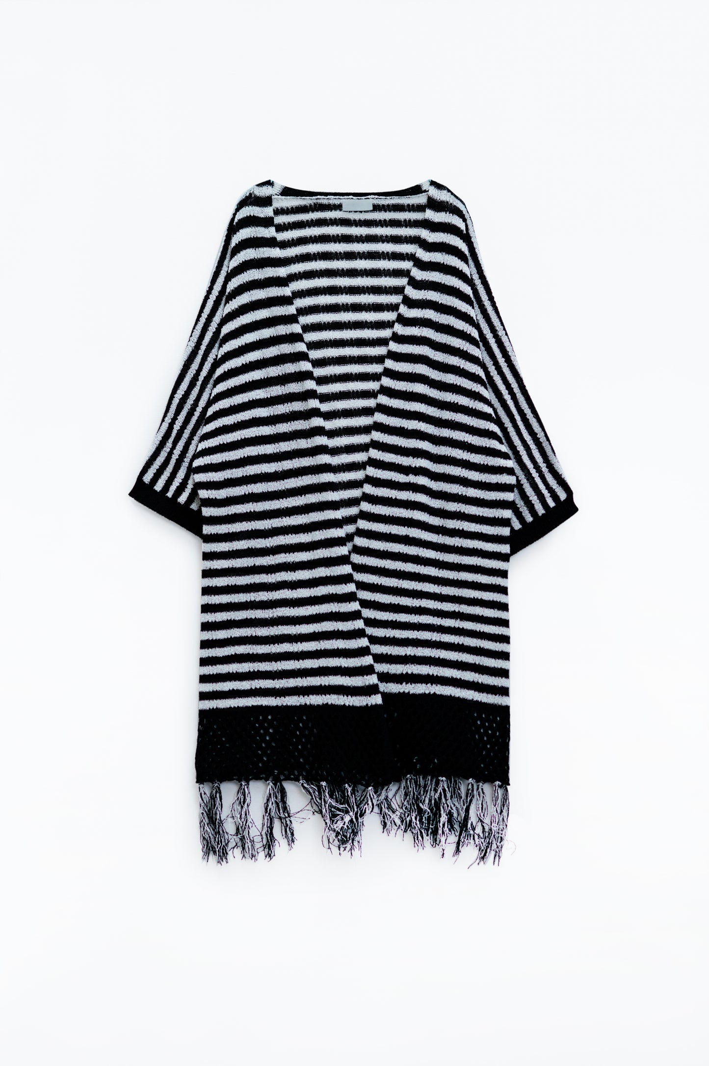 Q2 Cardigan nero in stile bohémien con maglia a righe e frange