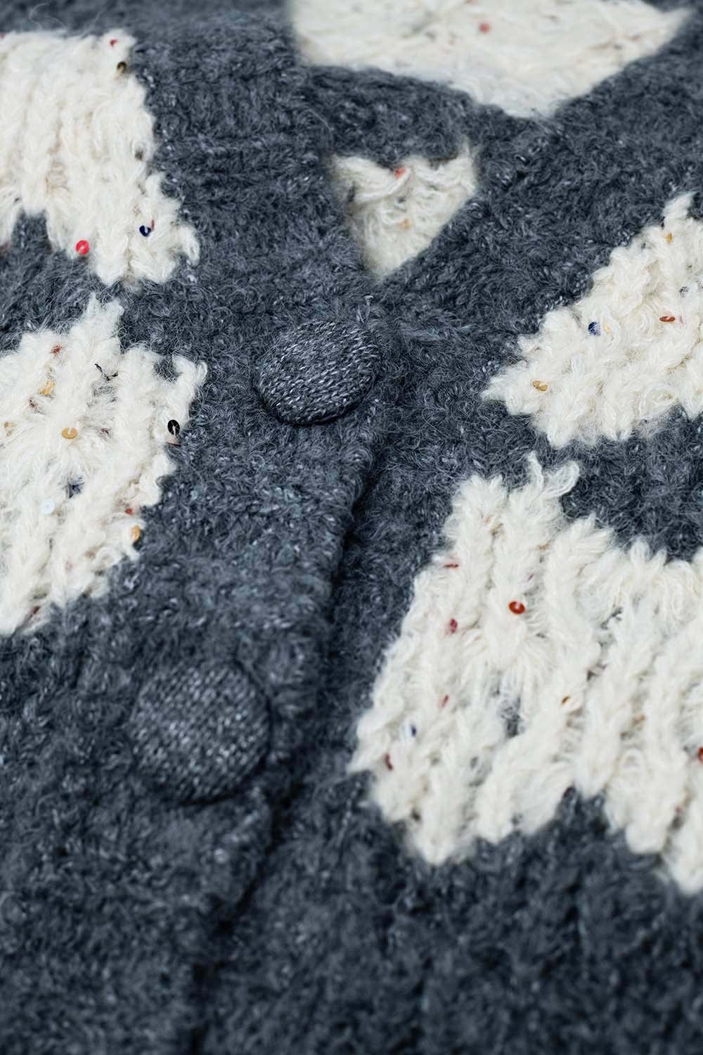 Cardigan oversize in maglia grossa con dettagli in paillettes in grigio