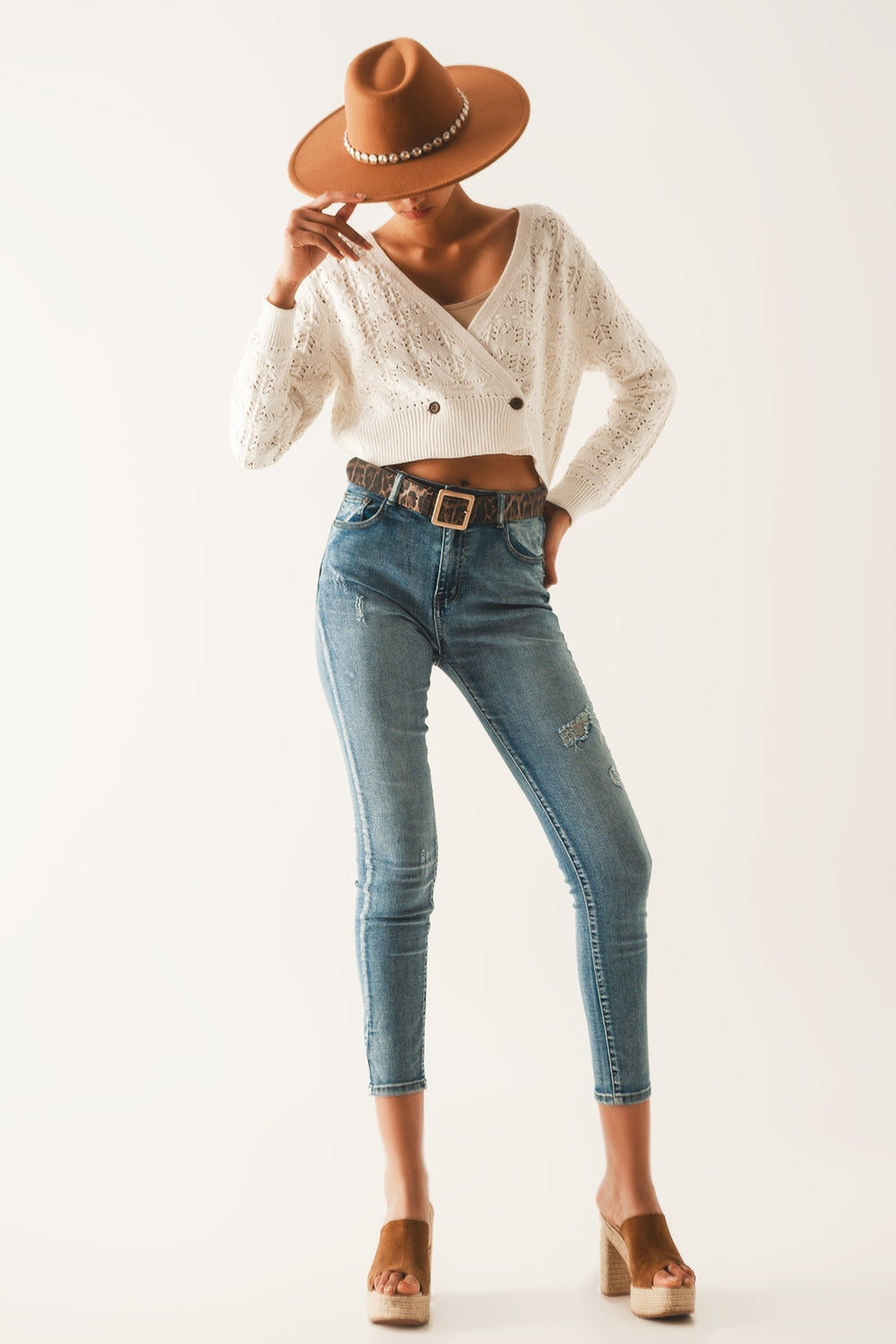 Cardigan traforato in maglia crema