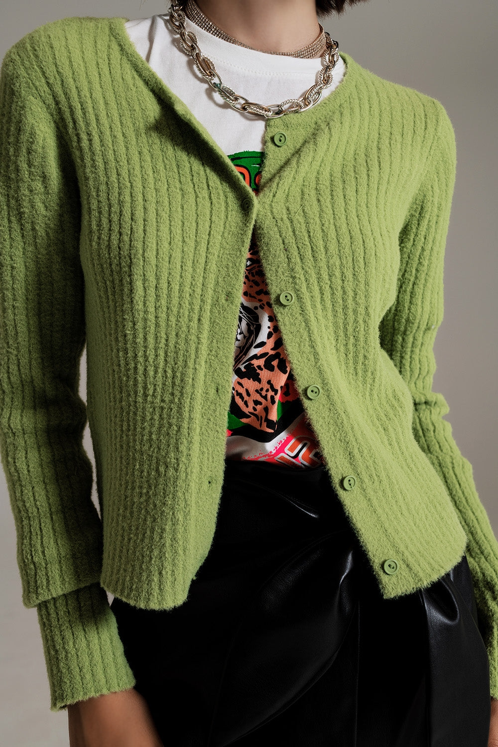 Cardigan verde super morbido in maglia