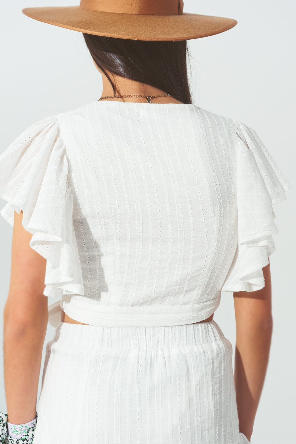 Crop Top a Portafoglio Broderie in Bianco