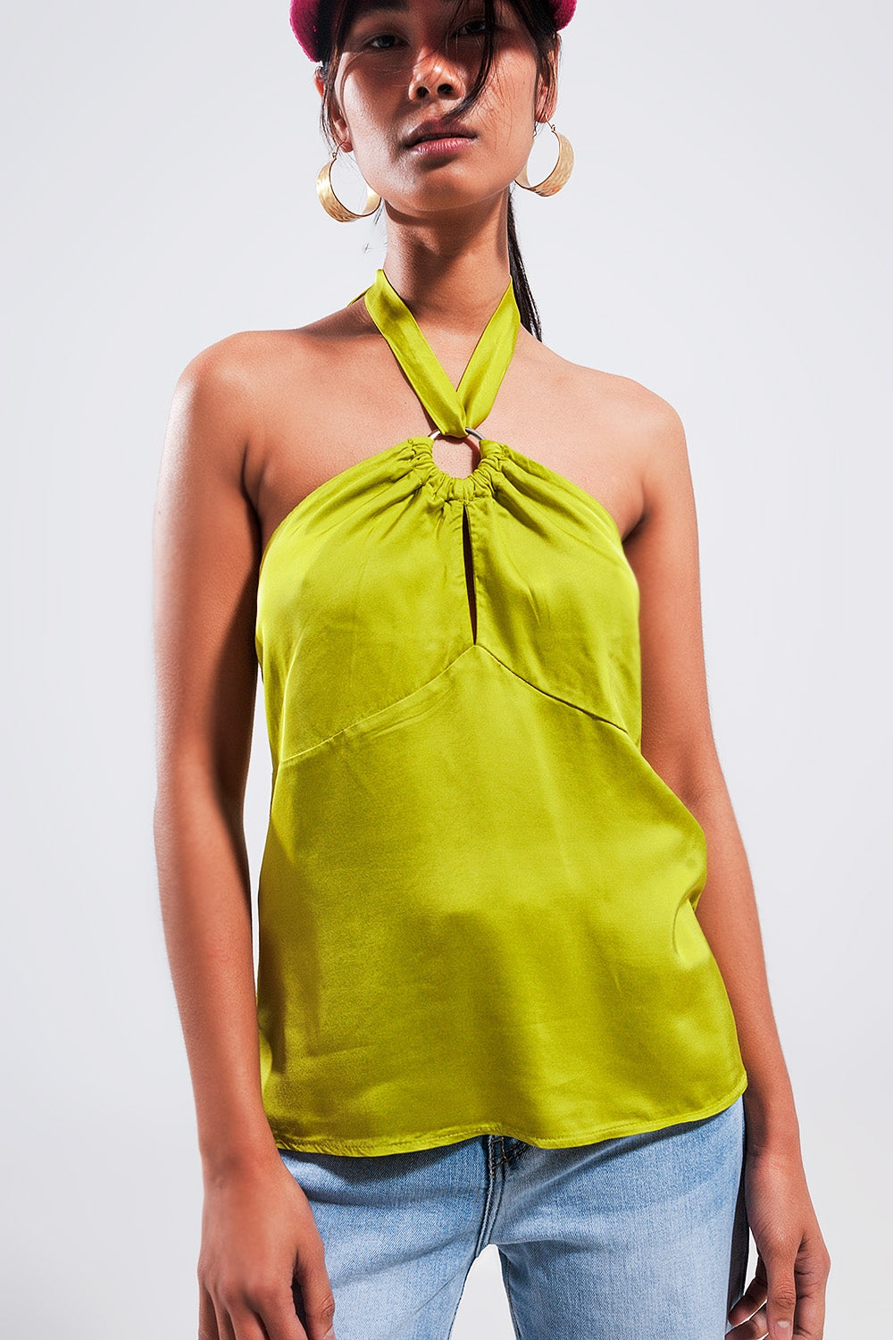 Crop top lime allacciato al collo con dettaglio ad anello