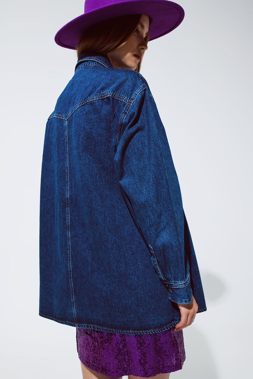 Giacca camicia cargo oversize in denim con tasche