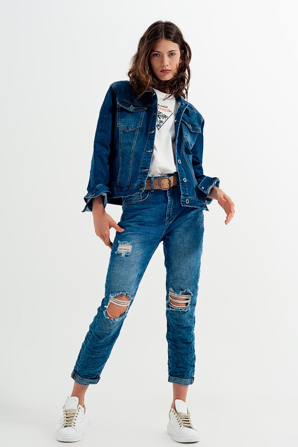 Giacca corta di jeans blu a lavaggio scuro
