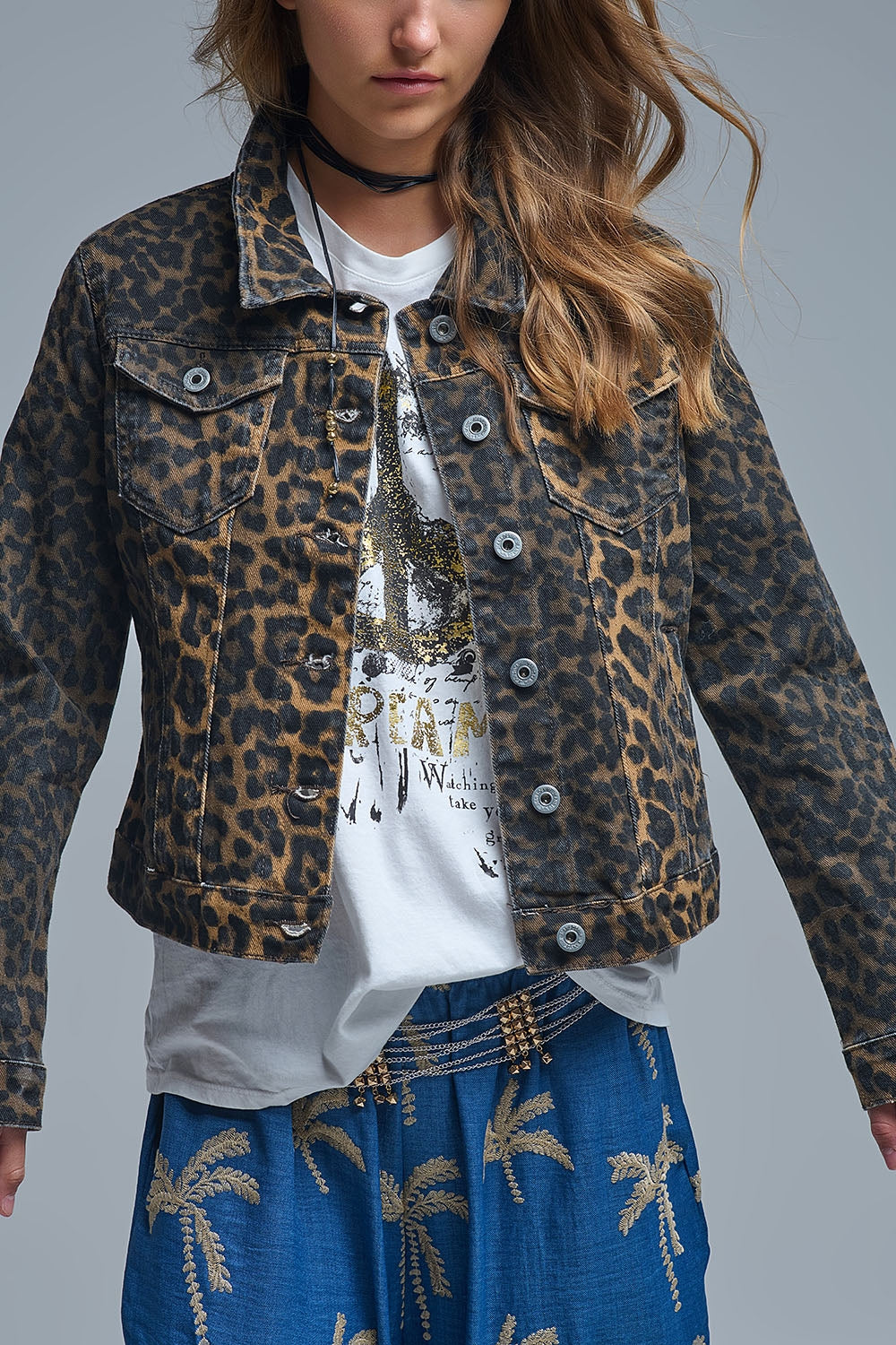Giacca di jeans con stampa leopardo in tessuto denim