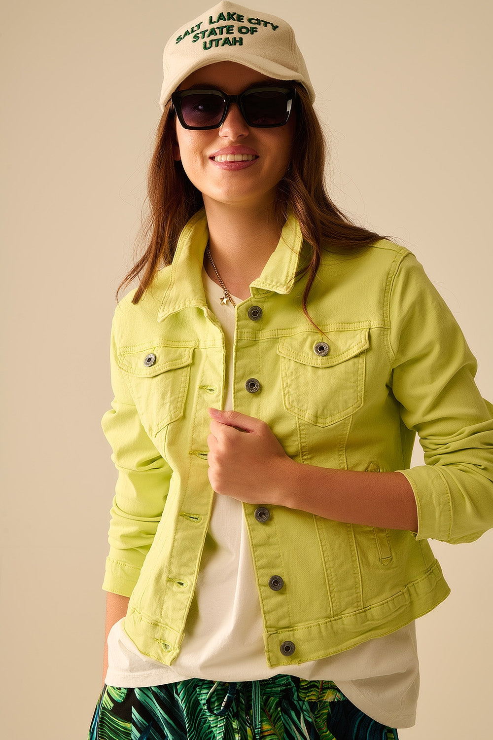 Giacca in denim elasticizzato basic con tasche in lime