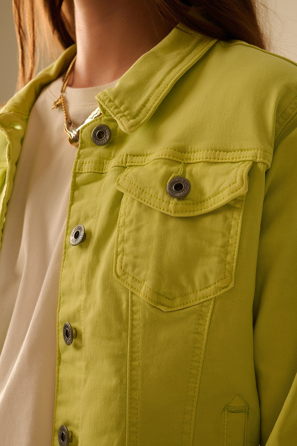 Giacca in denim elasticizzato basic con tasche in lime