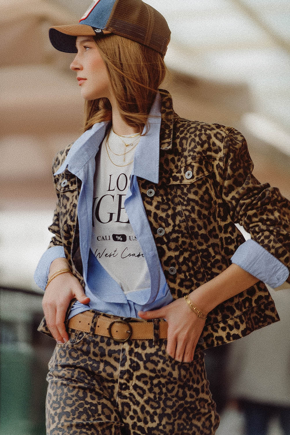 Q2 Giacca marrone con stampa leopardata in tessuto denim