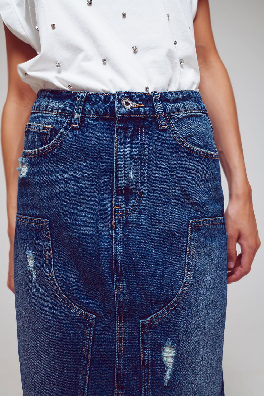 Gonna lunga a matita in denim con dettagli a pannelli nella parte anteriore