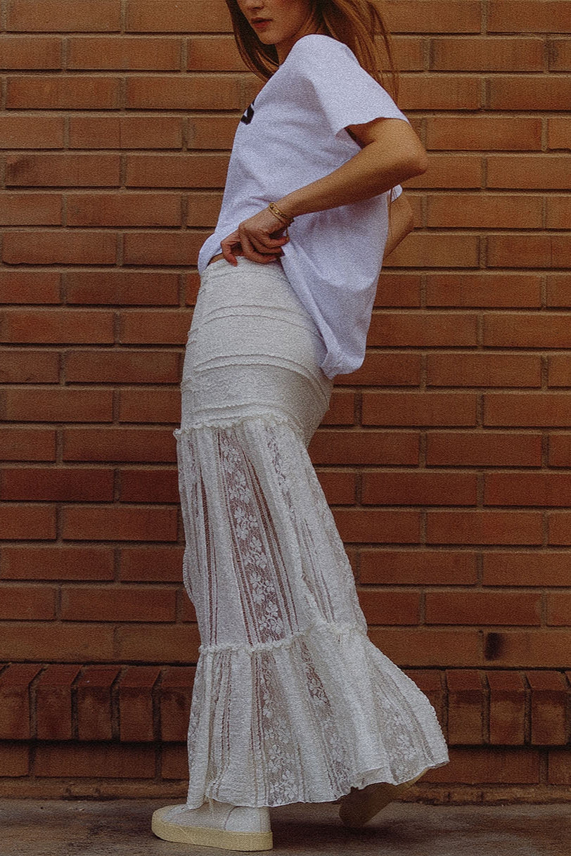 gonna lunga in pizzo bianco aderente in vita