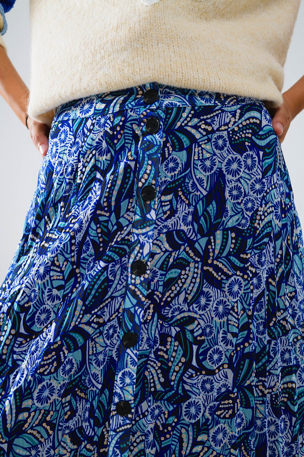 Gonna midi a pieghe con stampa astratta blu e abbottonatura