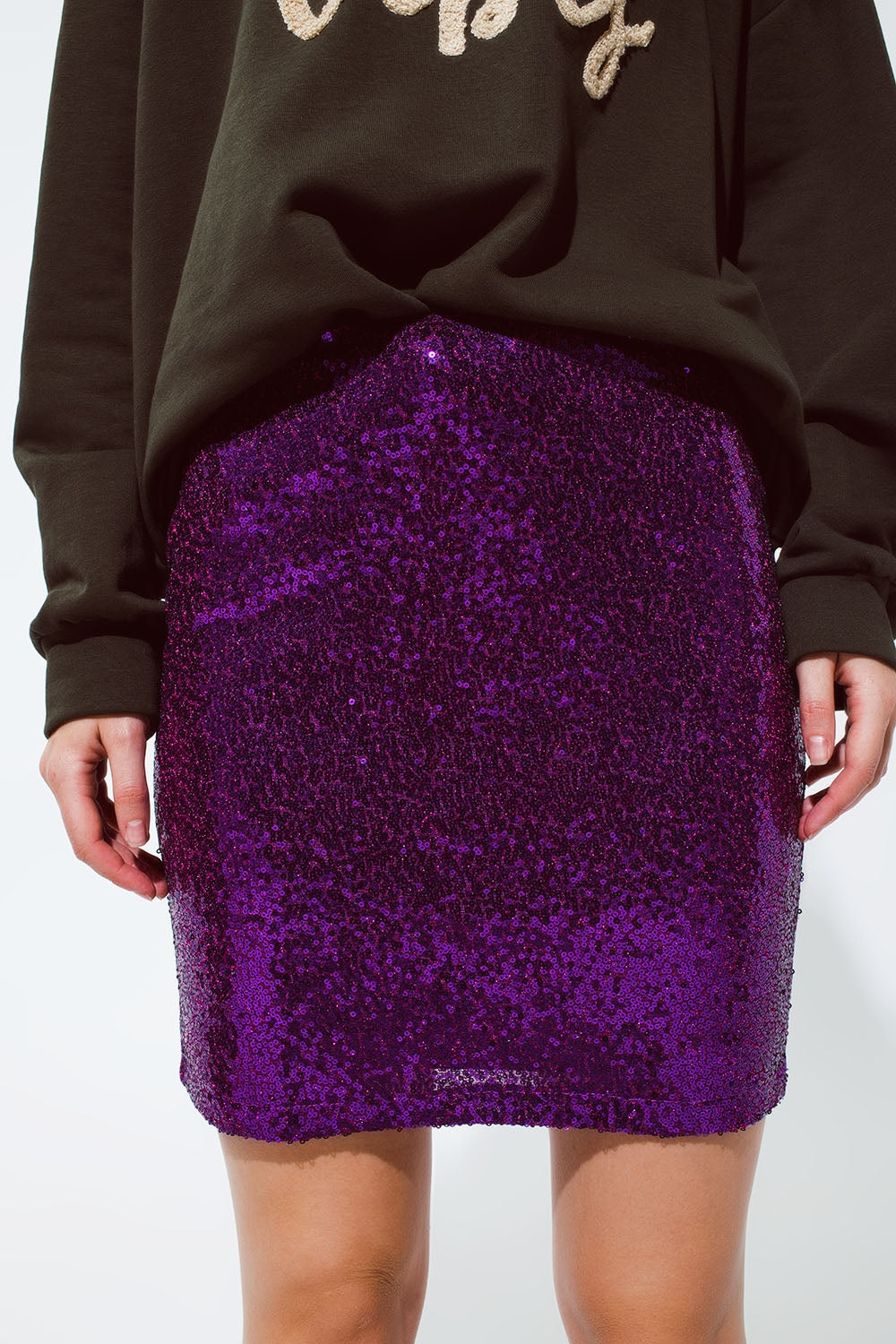 Gonna mini in paillettes di colore viola