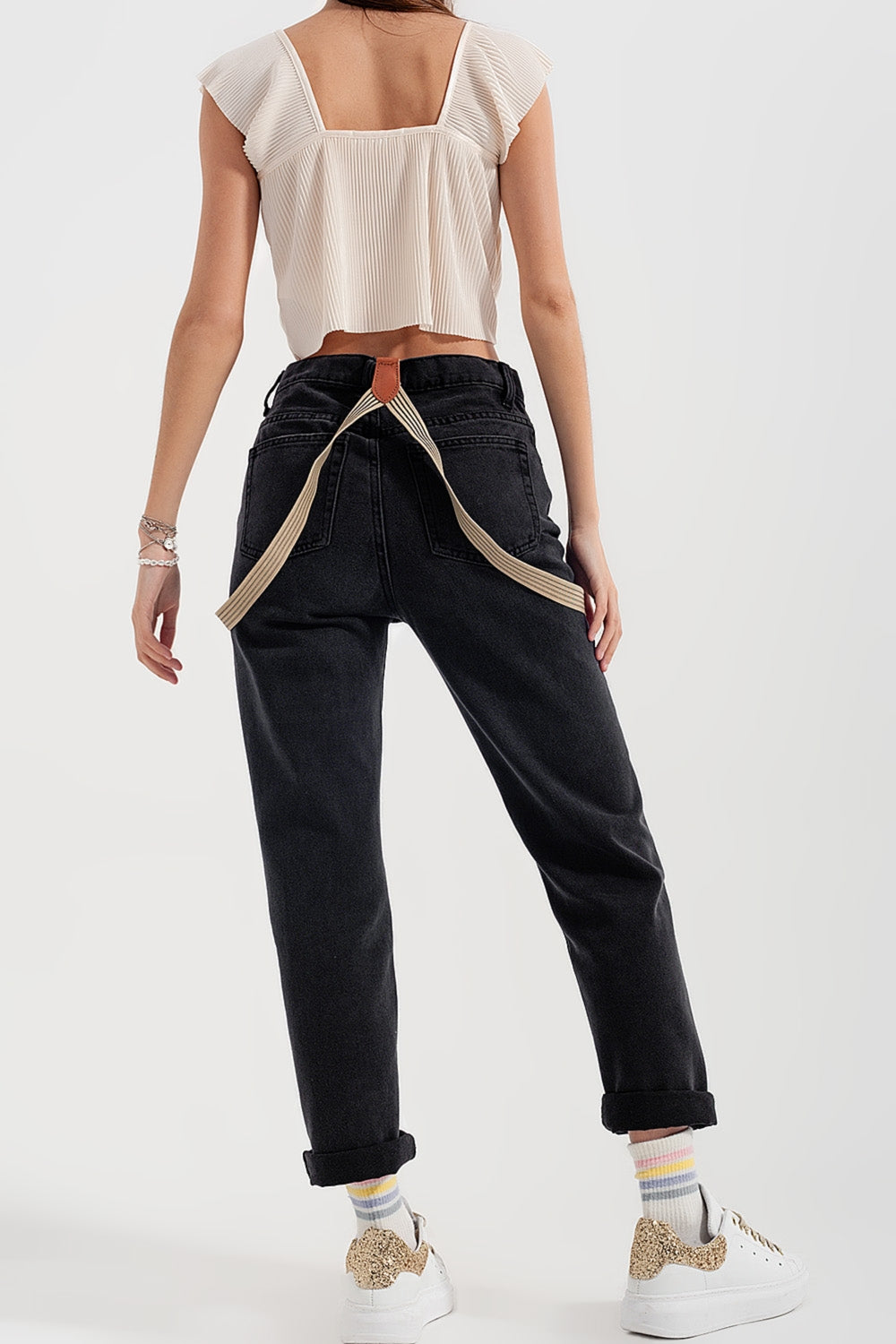 Jeans a gamba dritta in nero lavato