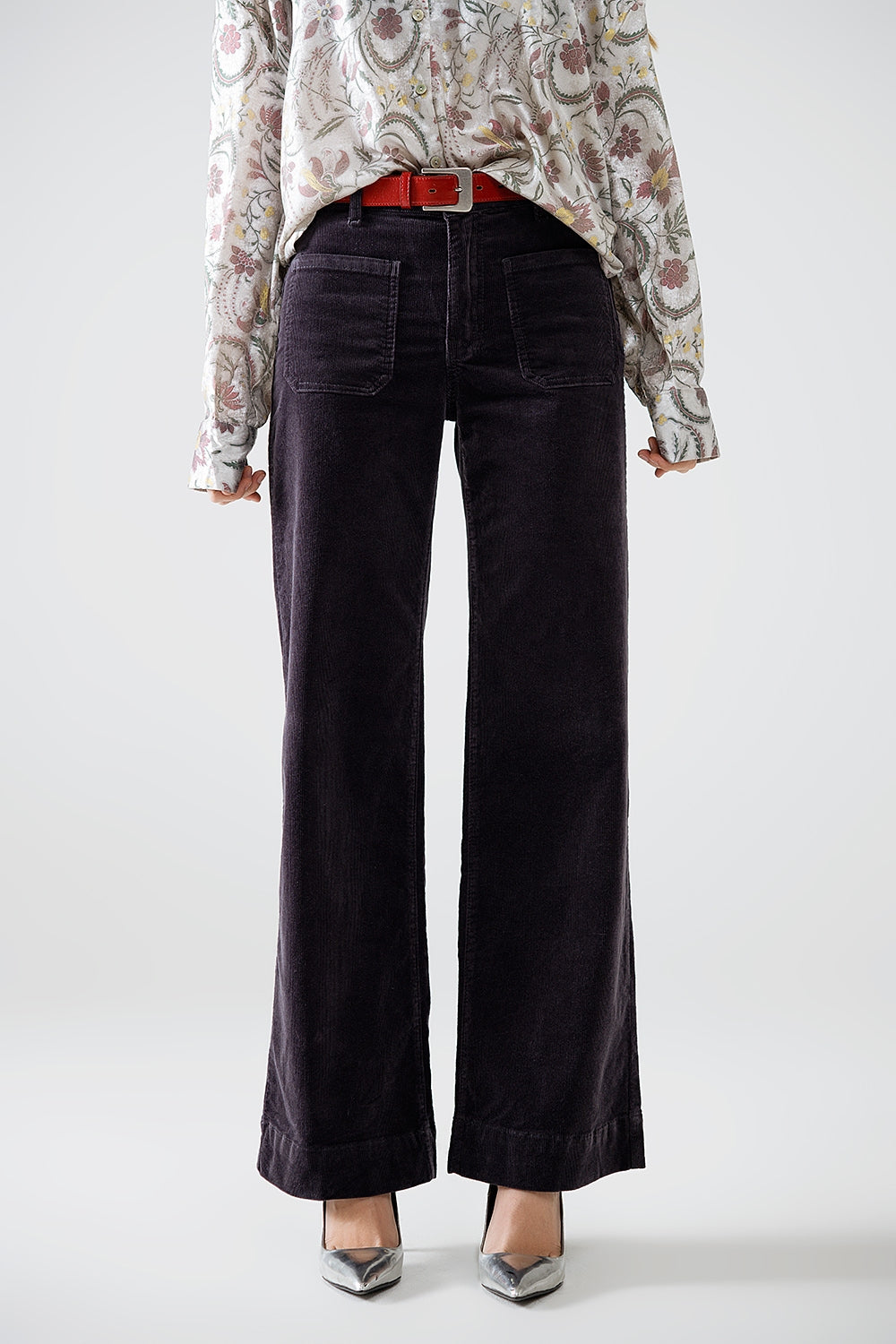 Q2 Jeans a gamba tesa in velluto a coste grigio scuro con tasche