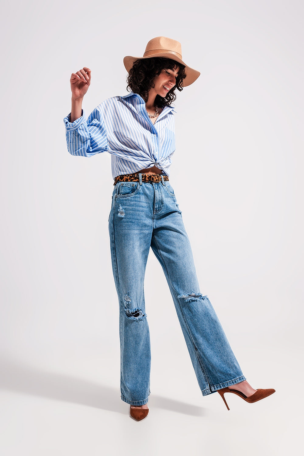 Jeans a vita alta con spacco sul fondo lavaggio vintage