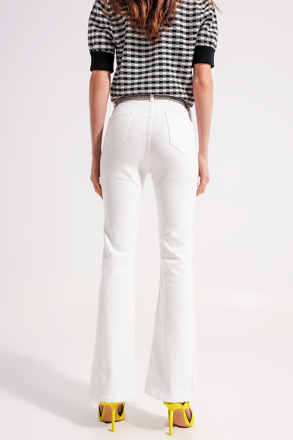 Jeans a zampa color bianco