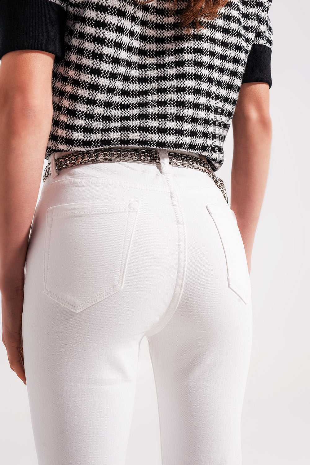 Jeans a zampa color bianco