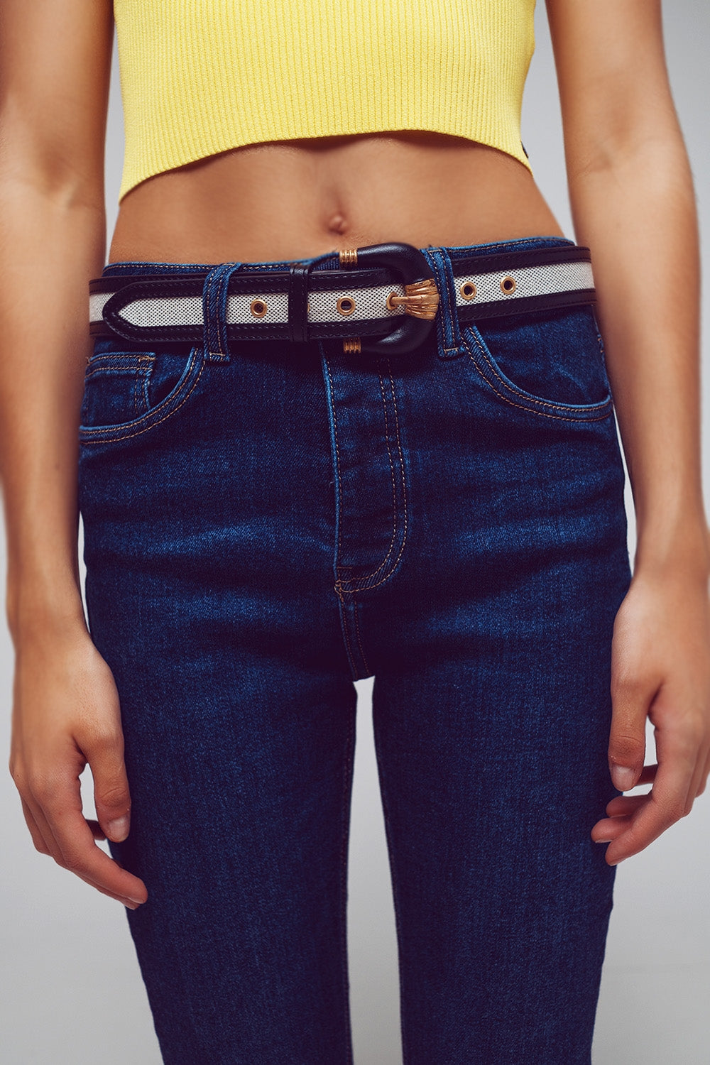 Jeans aderenti in denim blu lavaggio medio
