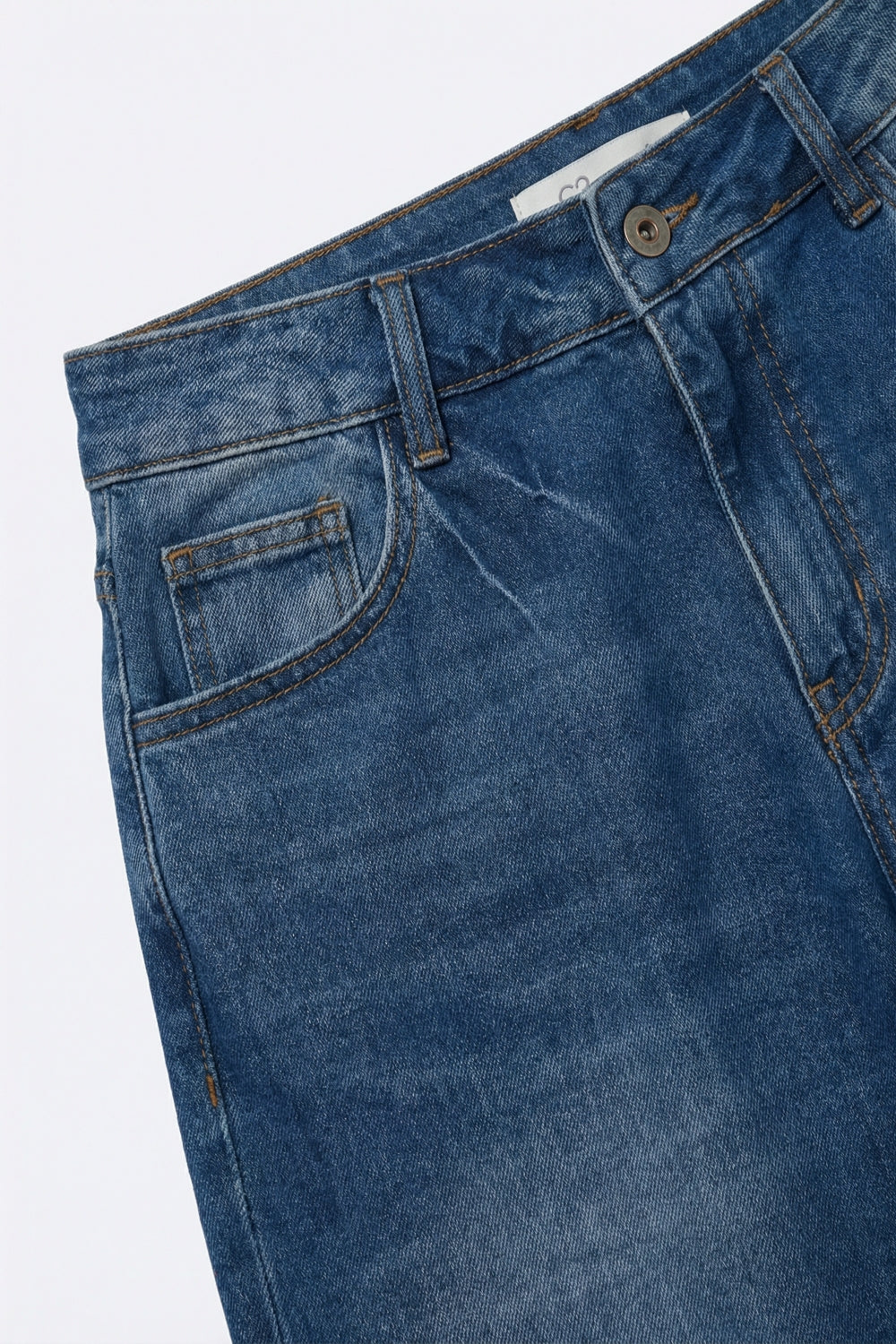 jeans Barrel a lavaggio medio con dettagli di cucitura al ginocchio