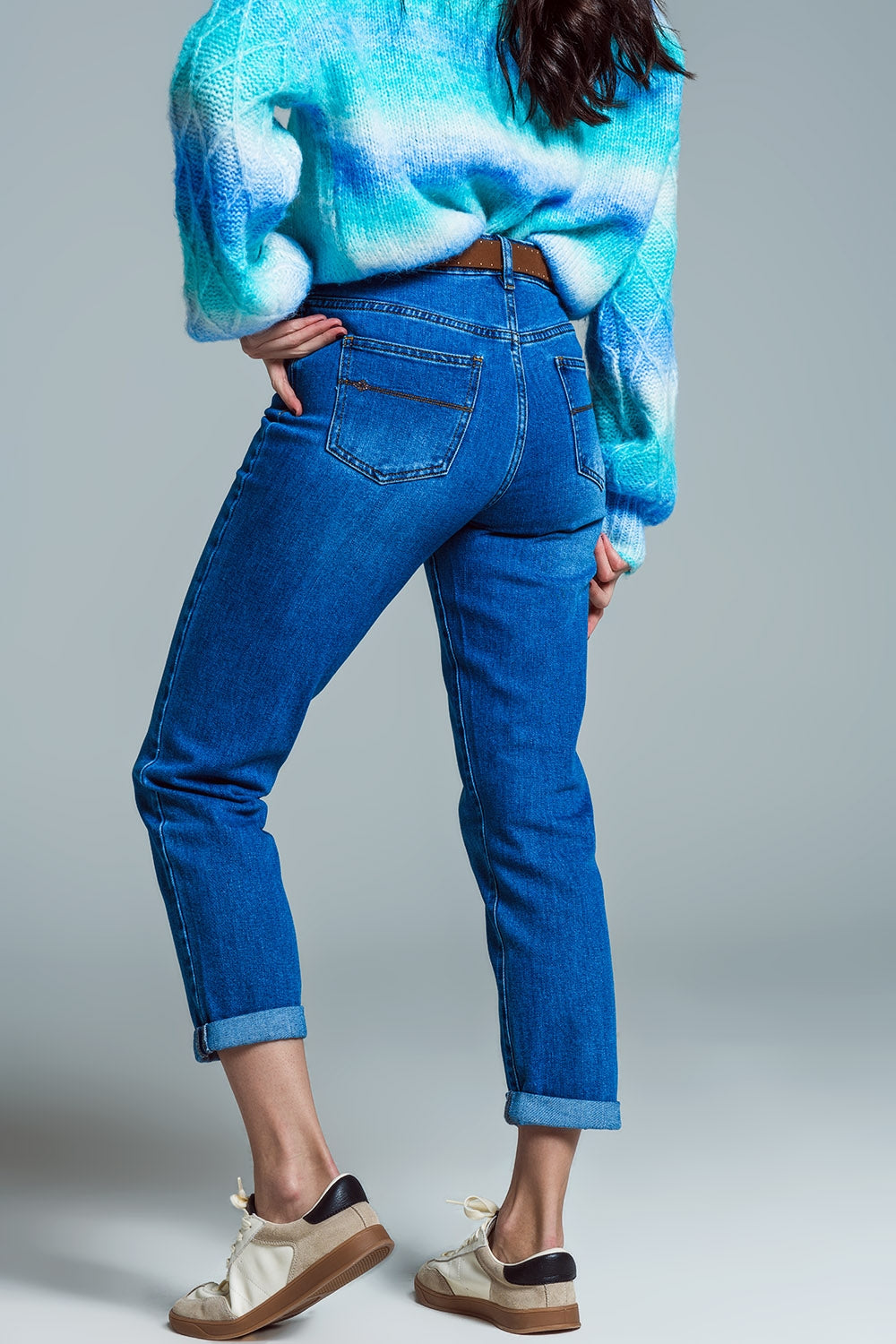 Jeans basic a gamba Skinny in denim elasticizzato con lavaggio medio