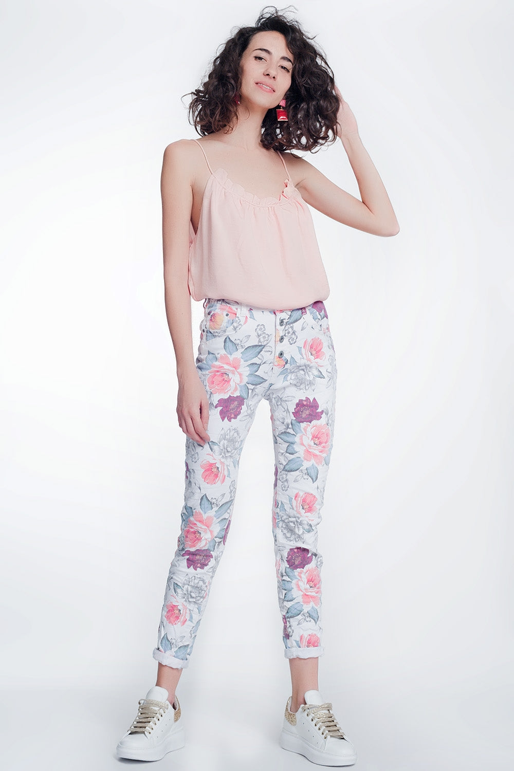 jeans bianco boyfriend con stampa floreale