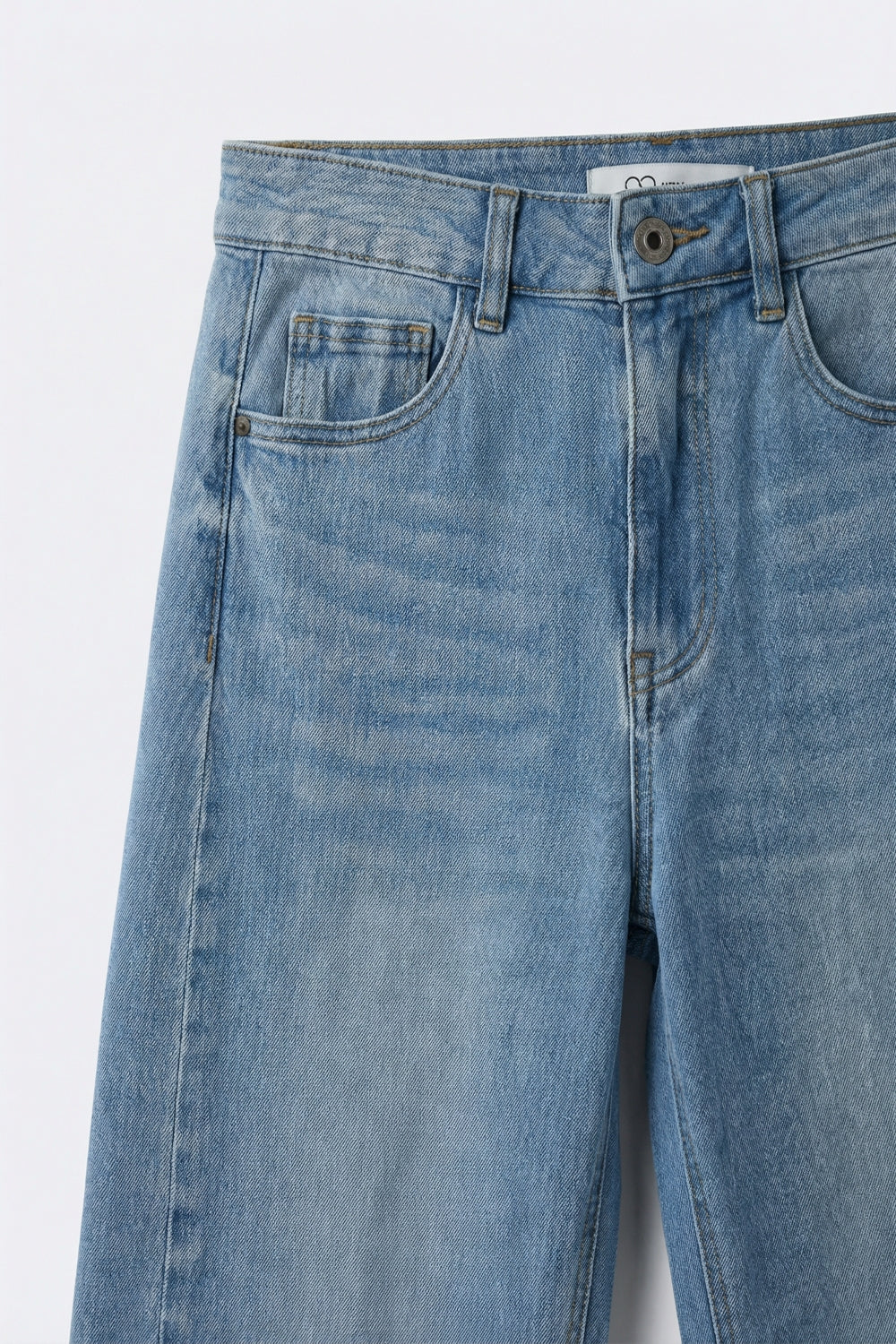 Jeans blu chiaro a gamba larga e vita alta in denim