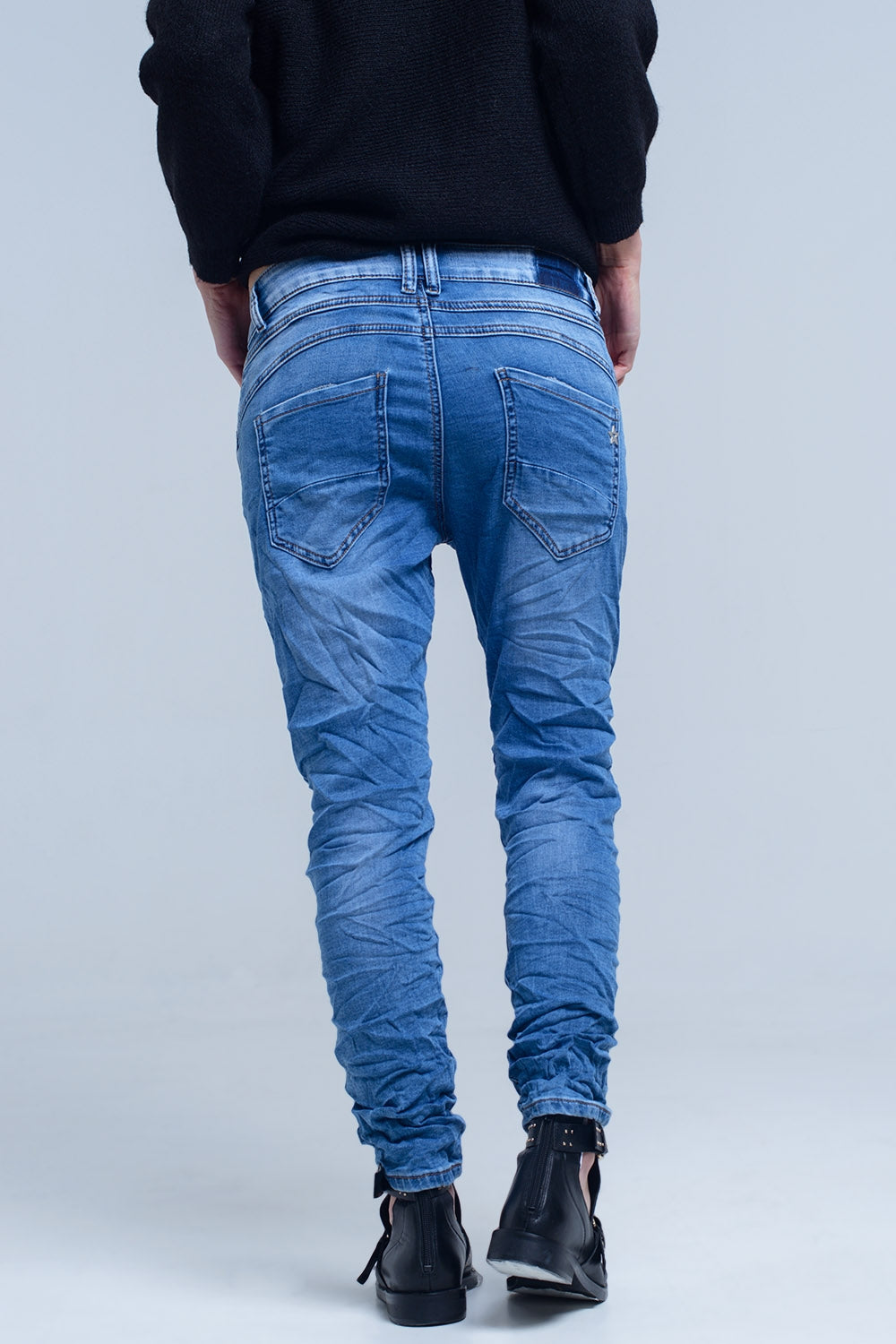 Jeans boyfriend con dettaglio tasca zip