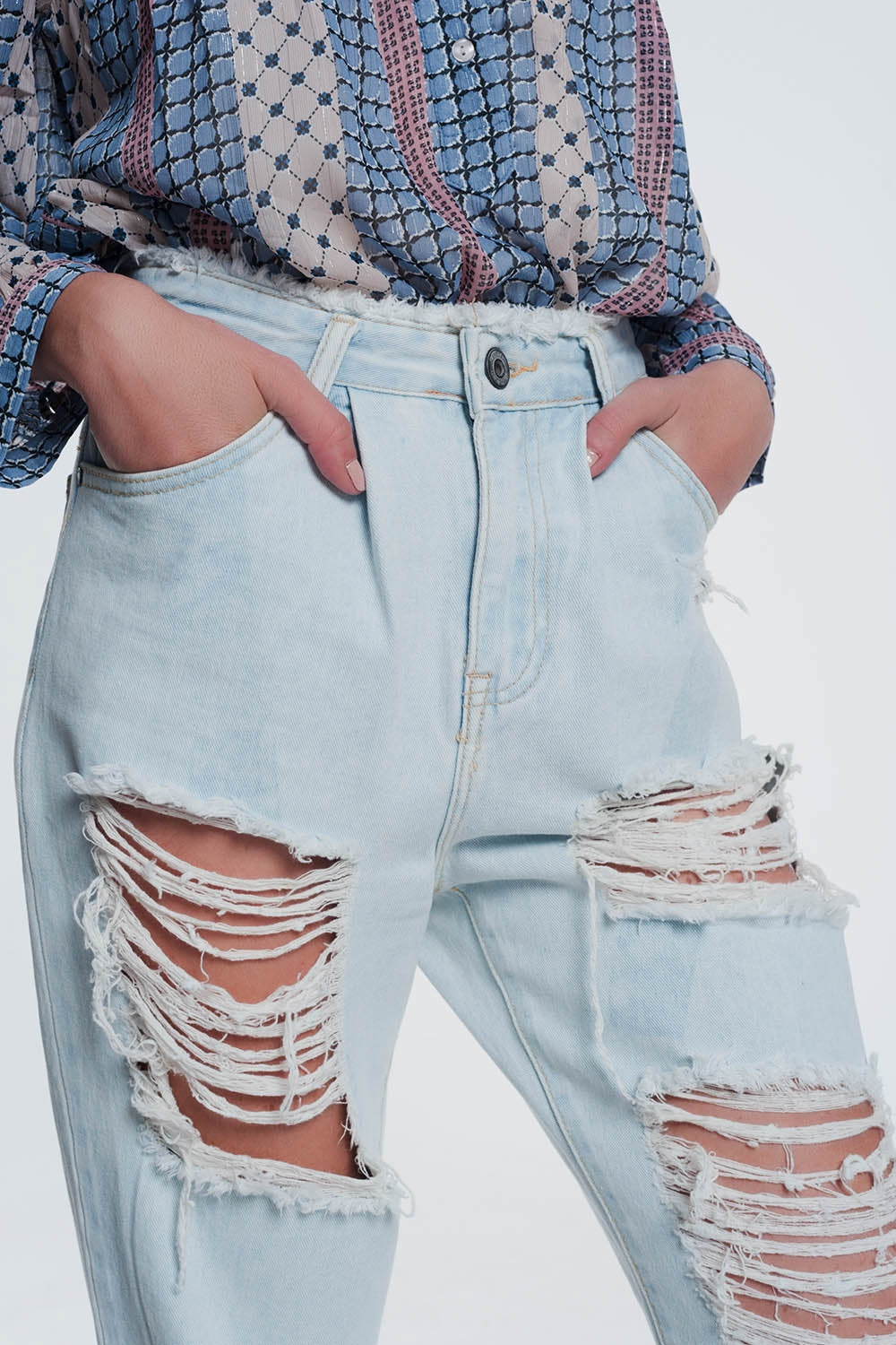 Jeans boyfriend strappati azzurri