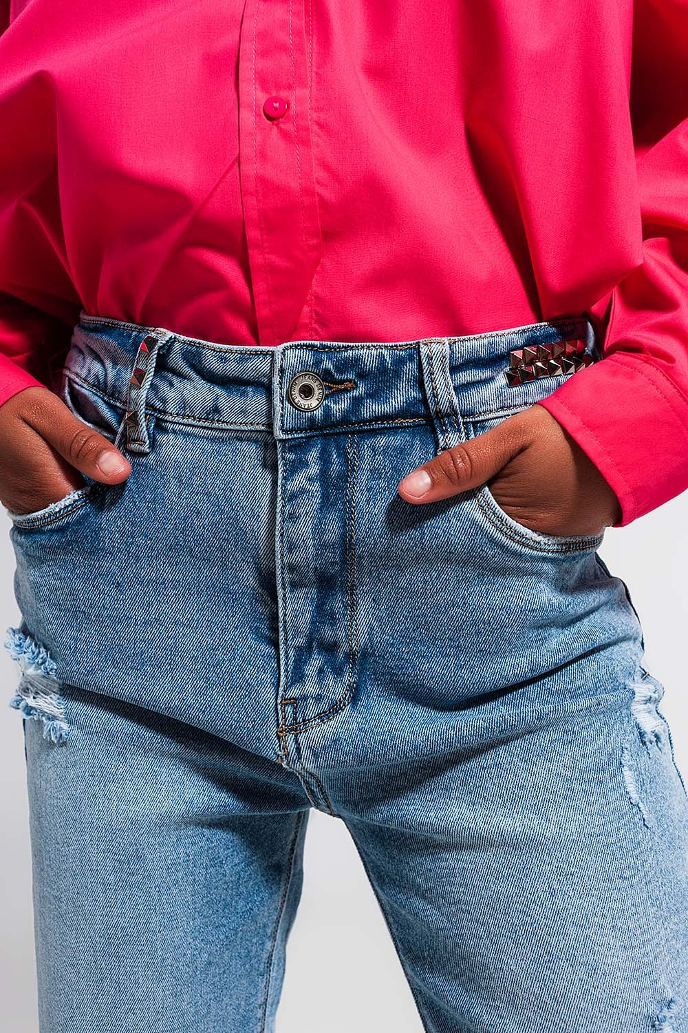 Jeans con doppio strappo blu chiaro