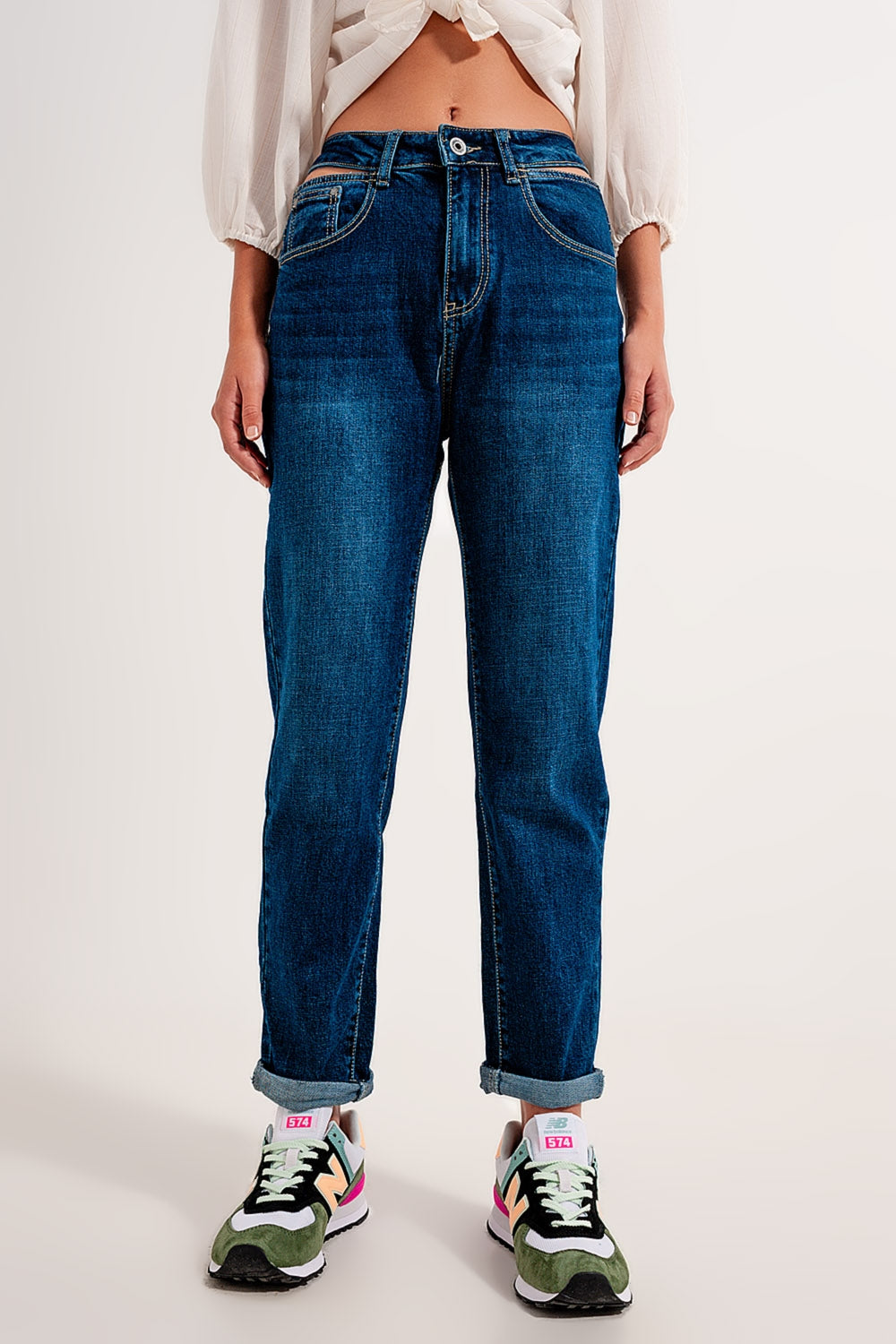 Jeans cut out slim fit a vita alta in blu medio
