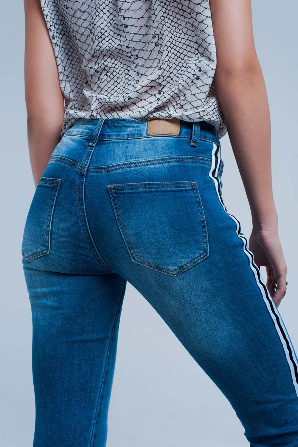 Jeans denim con riga laterale