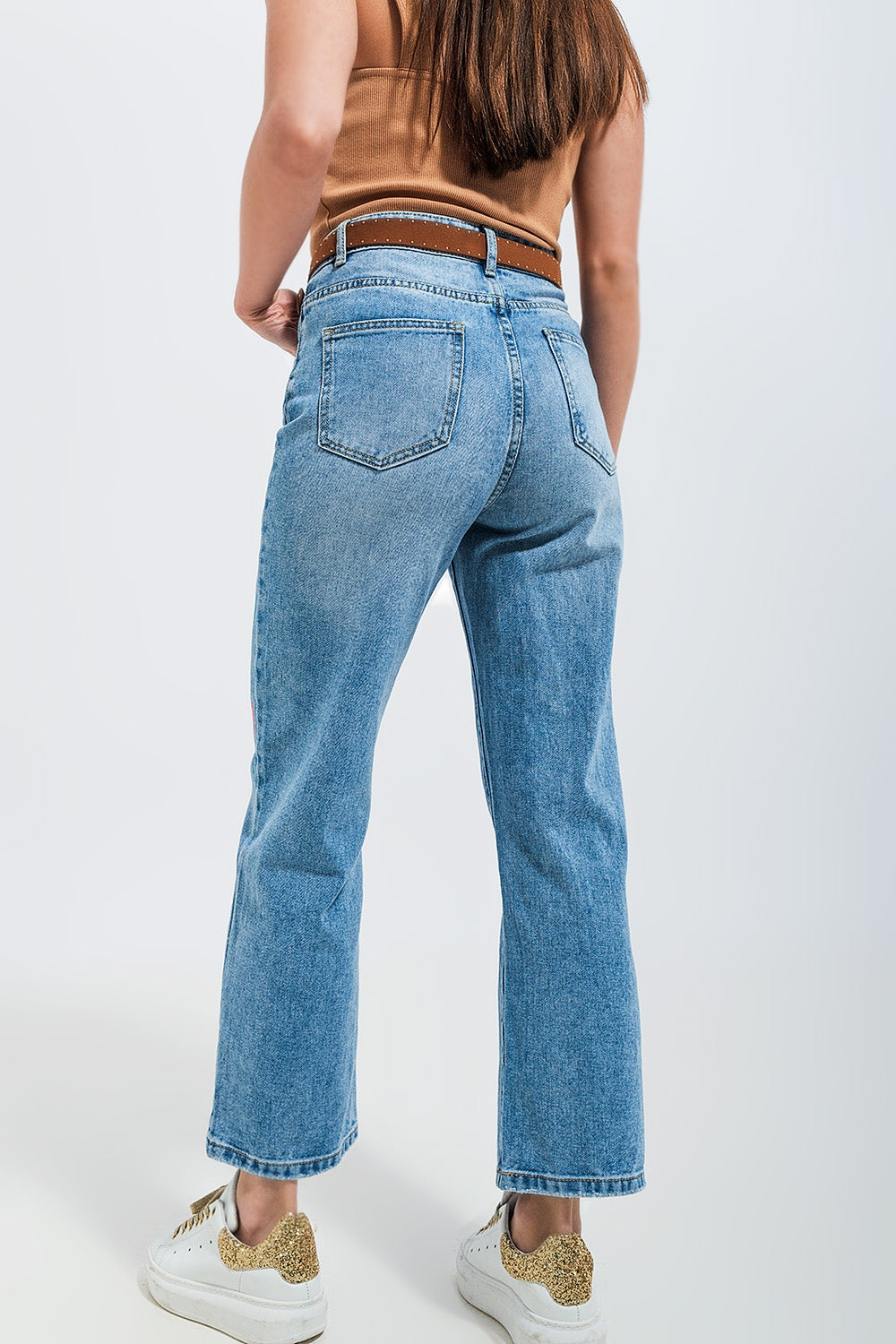 Jeans dritti a vita alta lavaggio medio con stampa a cuori