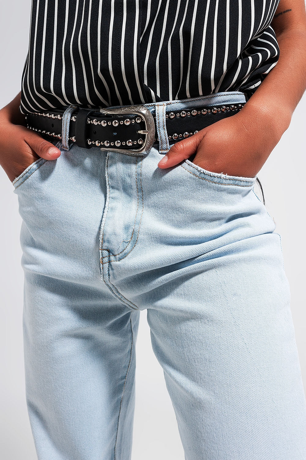Jeans dritti a vita medio alta in lavaggio chiaro vintage
